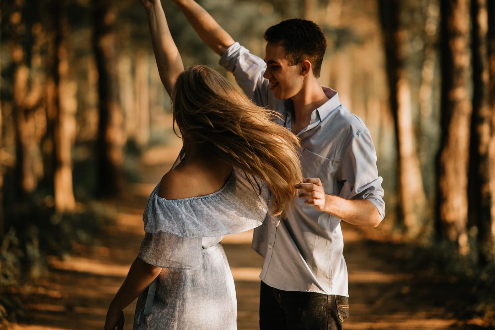 Taneční škola DO RYTMU!