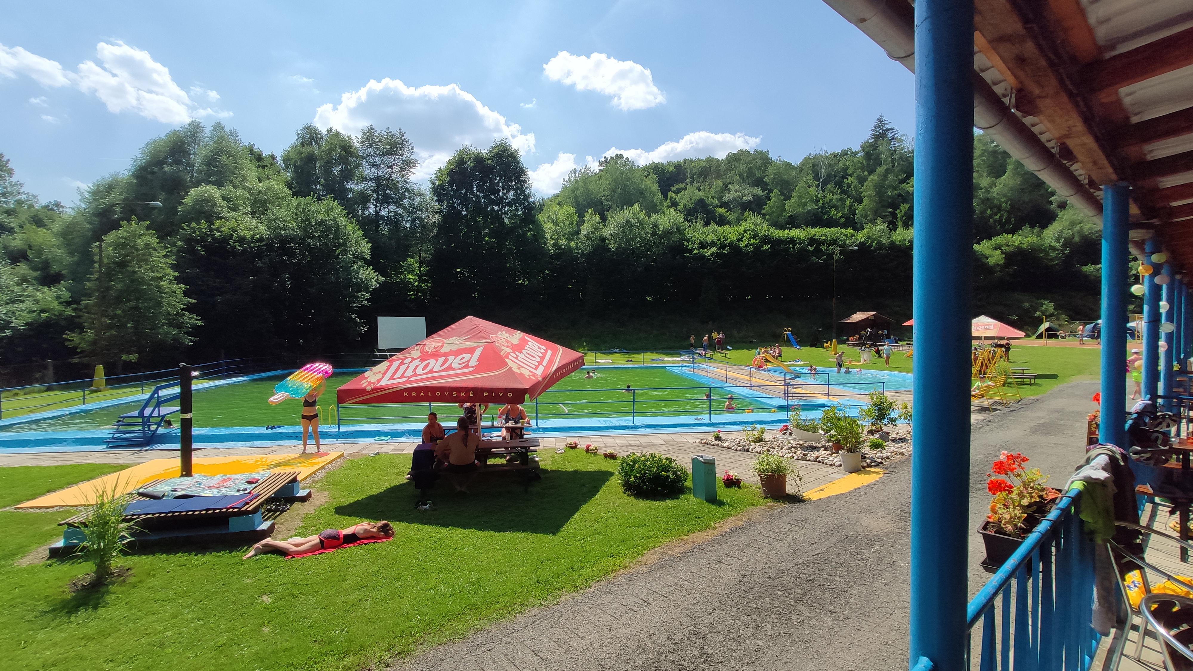 Přírodní koupaliště Mírov