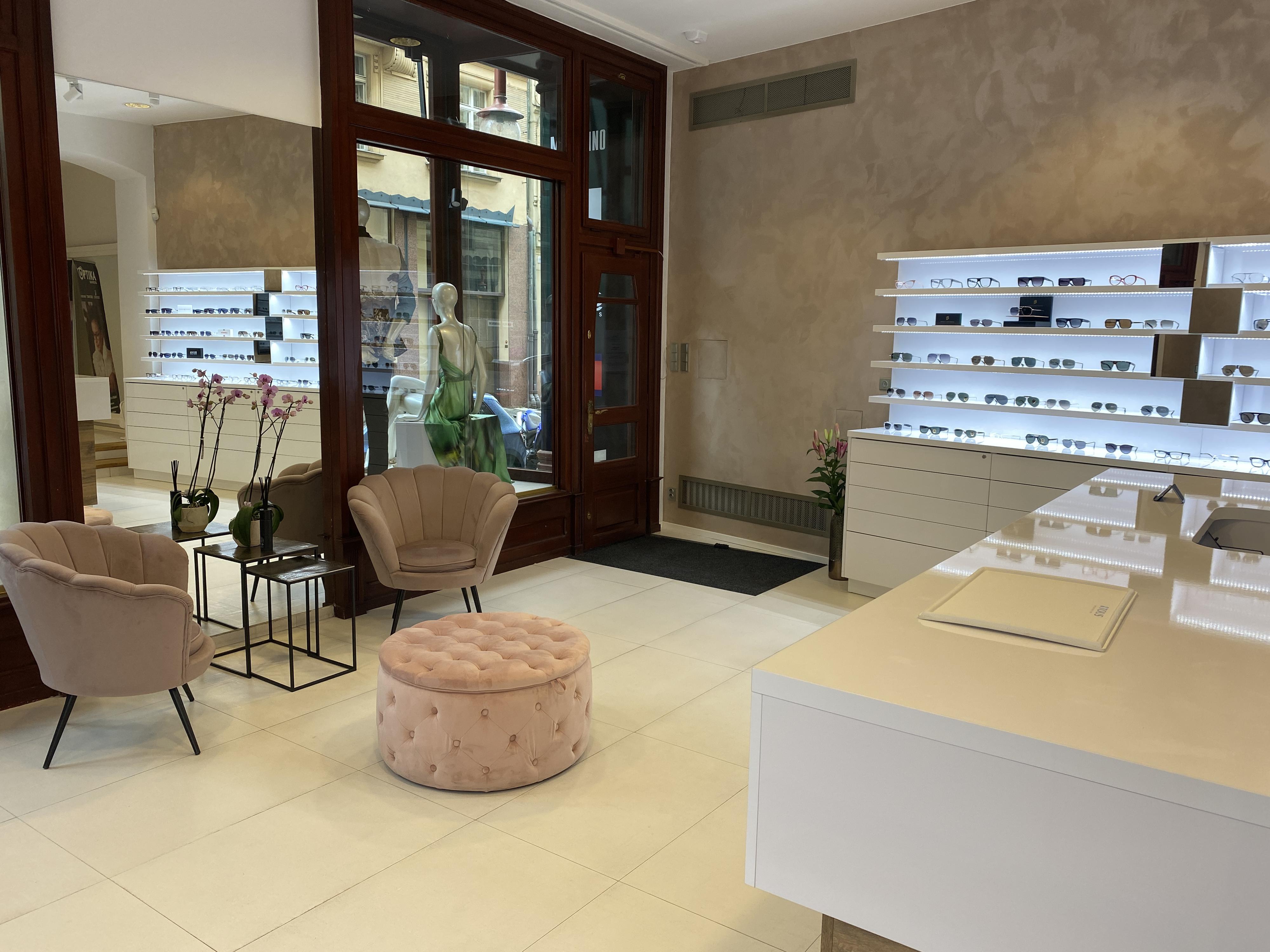 Optika Slavíková u Prašné brány foto 4