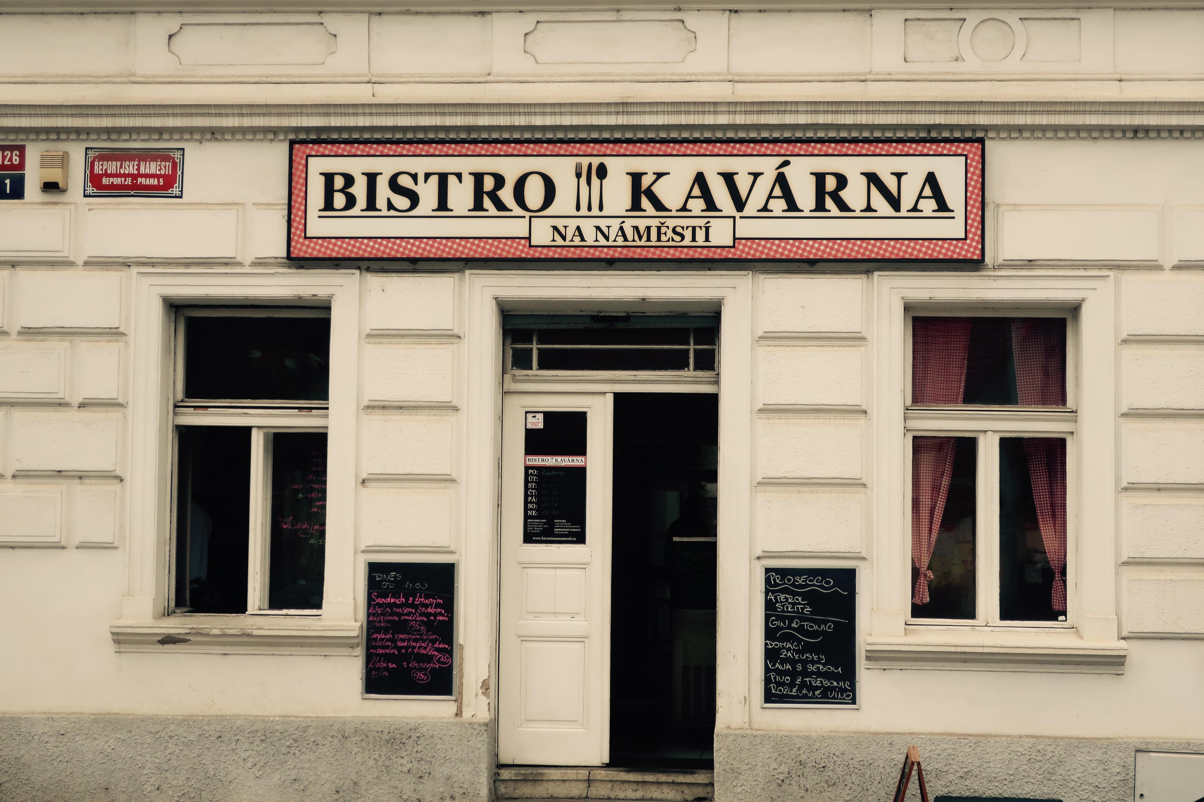 Bistro a Kavárna Na náměstí foto 4