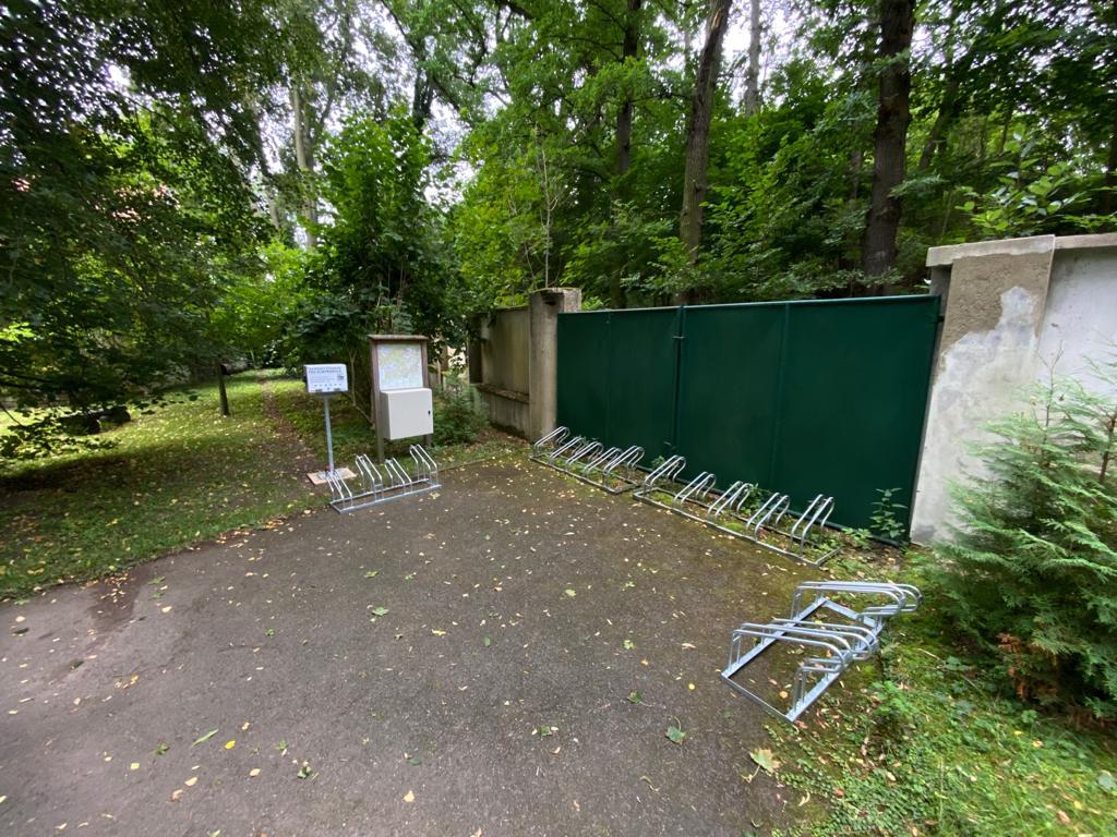 Nabíjecí stanice Památník Karla Čapka foto 5