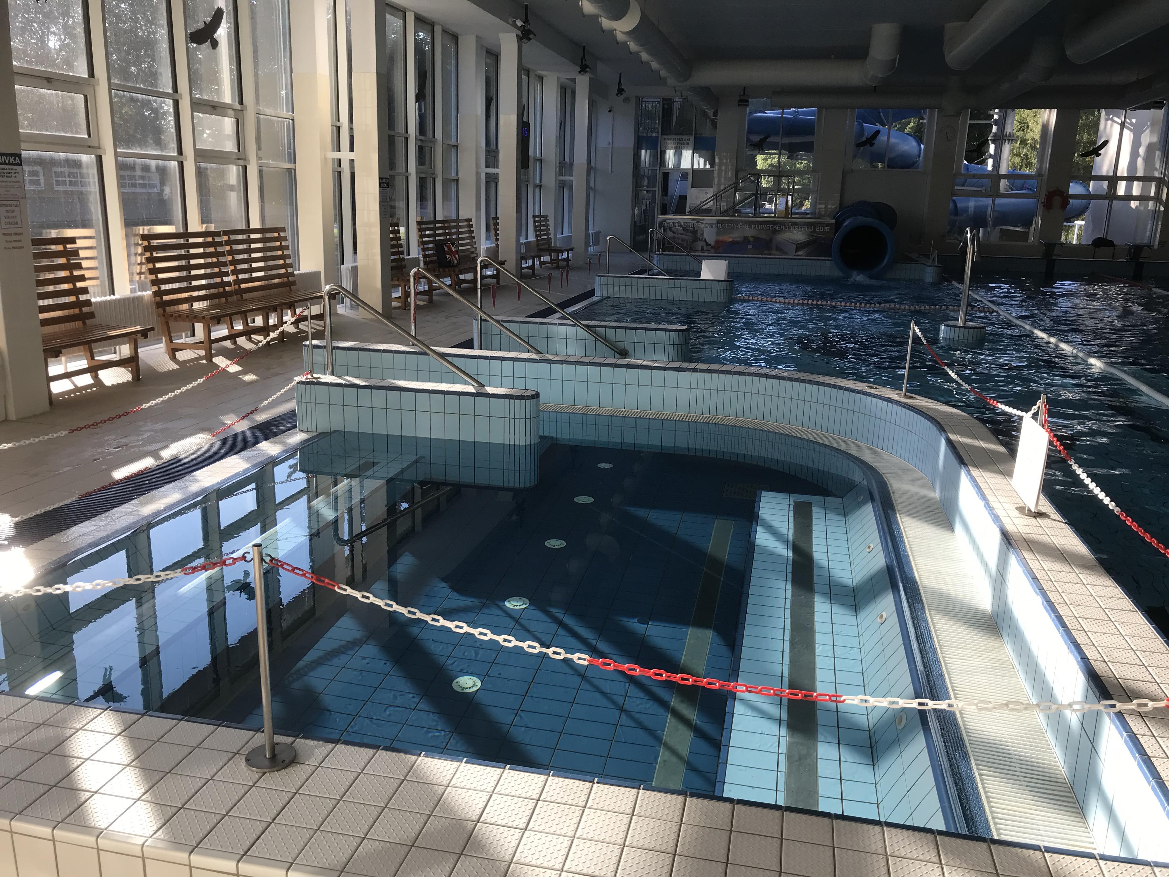 Plavecký areál Rokycany foto 5