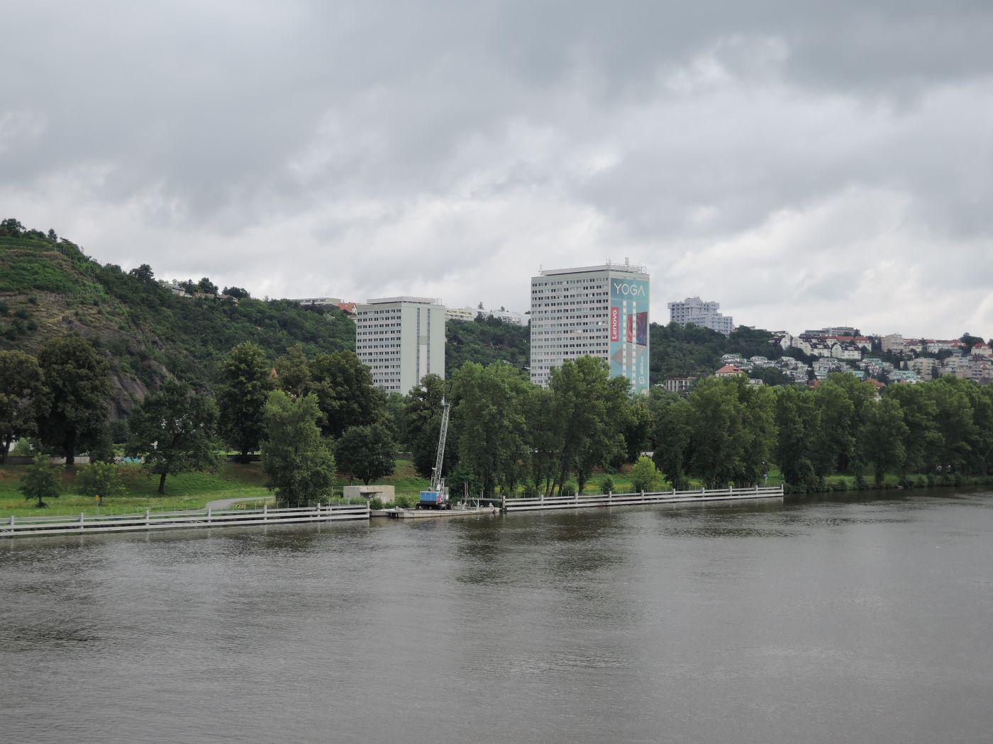 Kolej 17. Listopadu - Univerzita Karlova foto 6