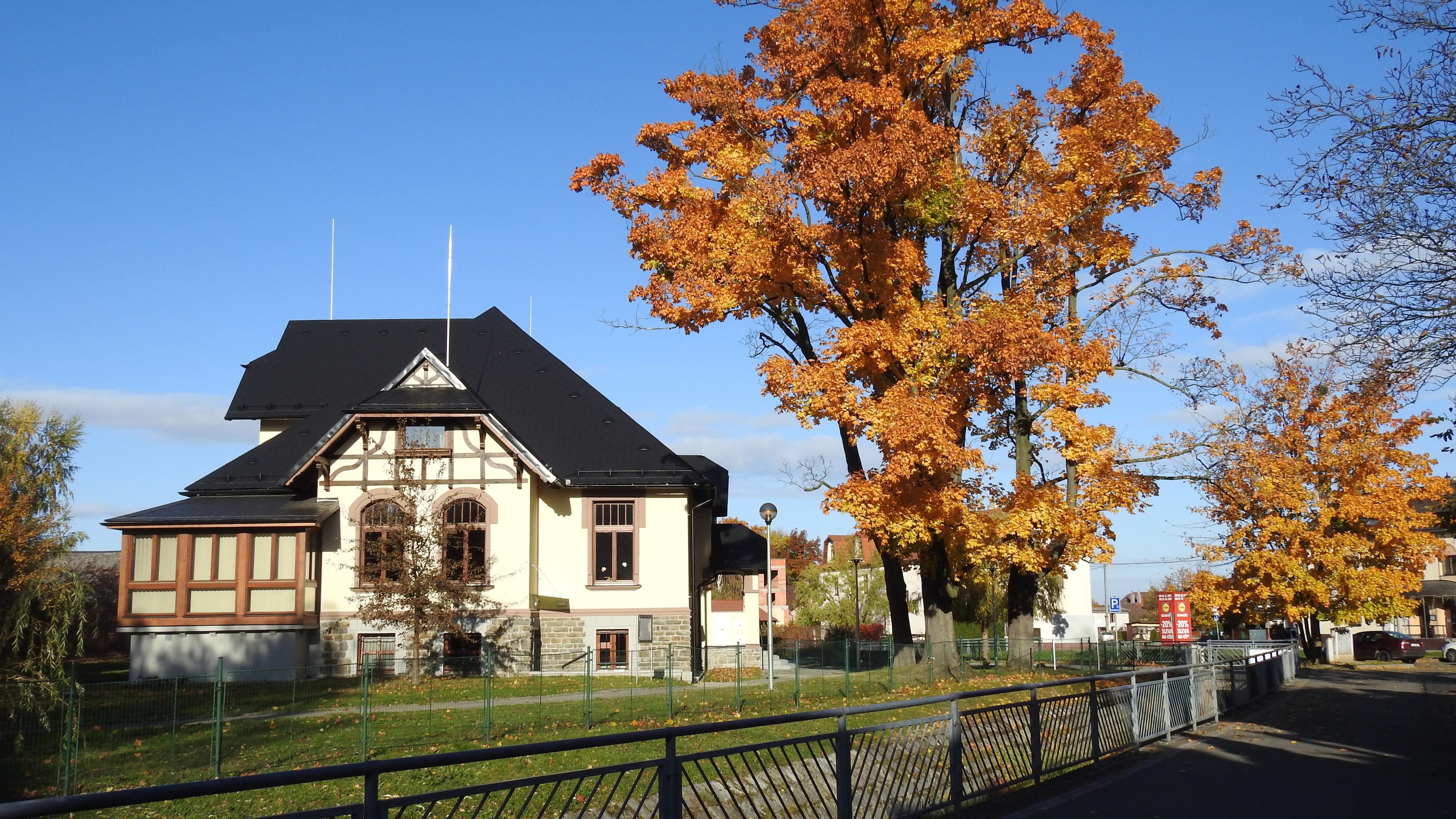 Knihovna a infocentrum Háj ve Slezsku foto 2