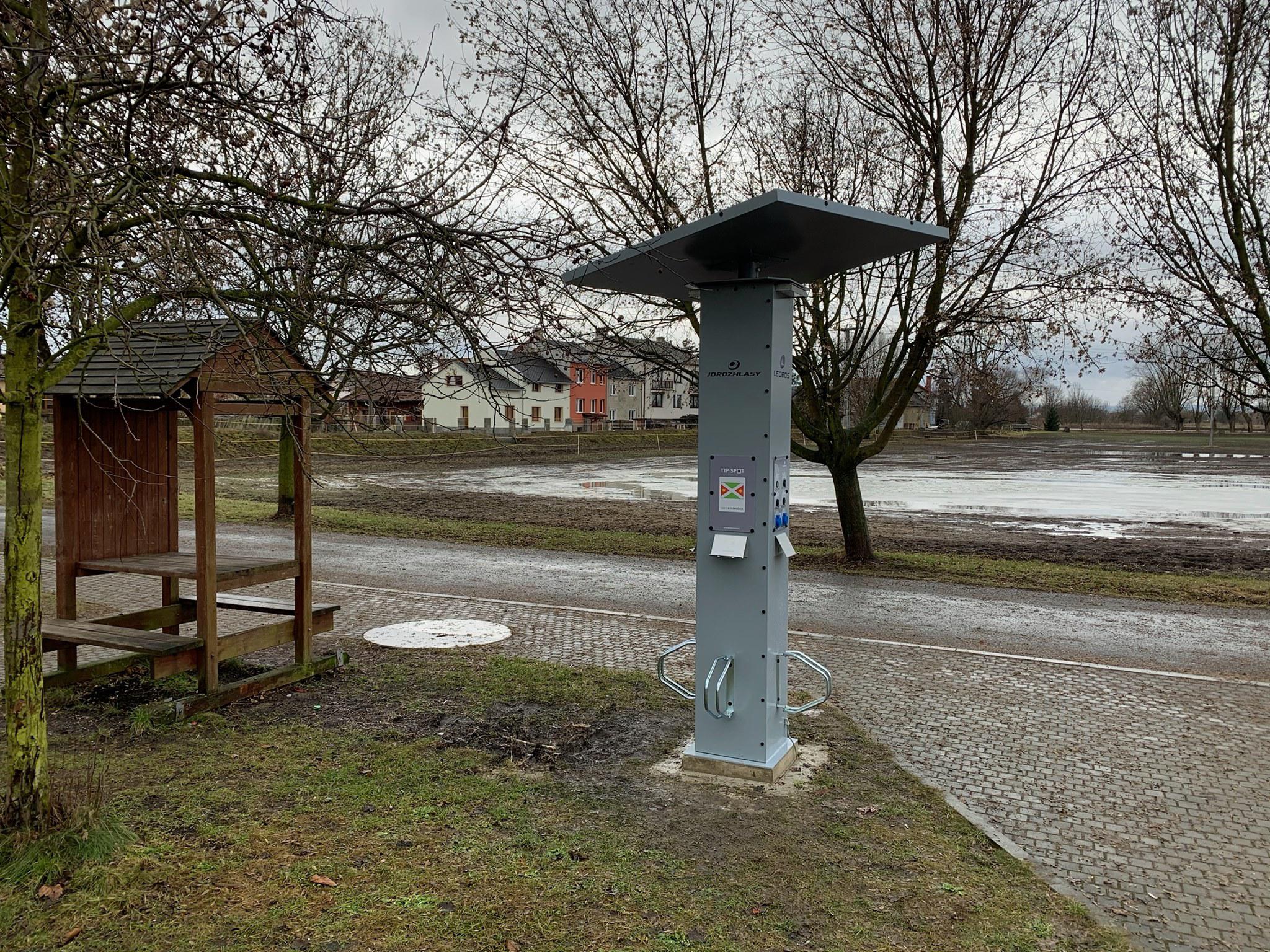 Nabíjecí stanice pro elektrokola Bystročice foto 3