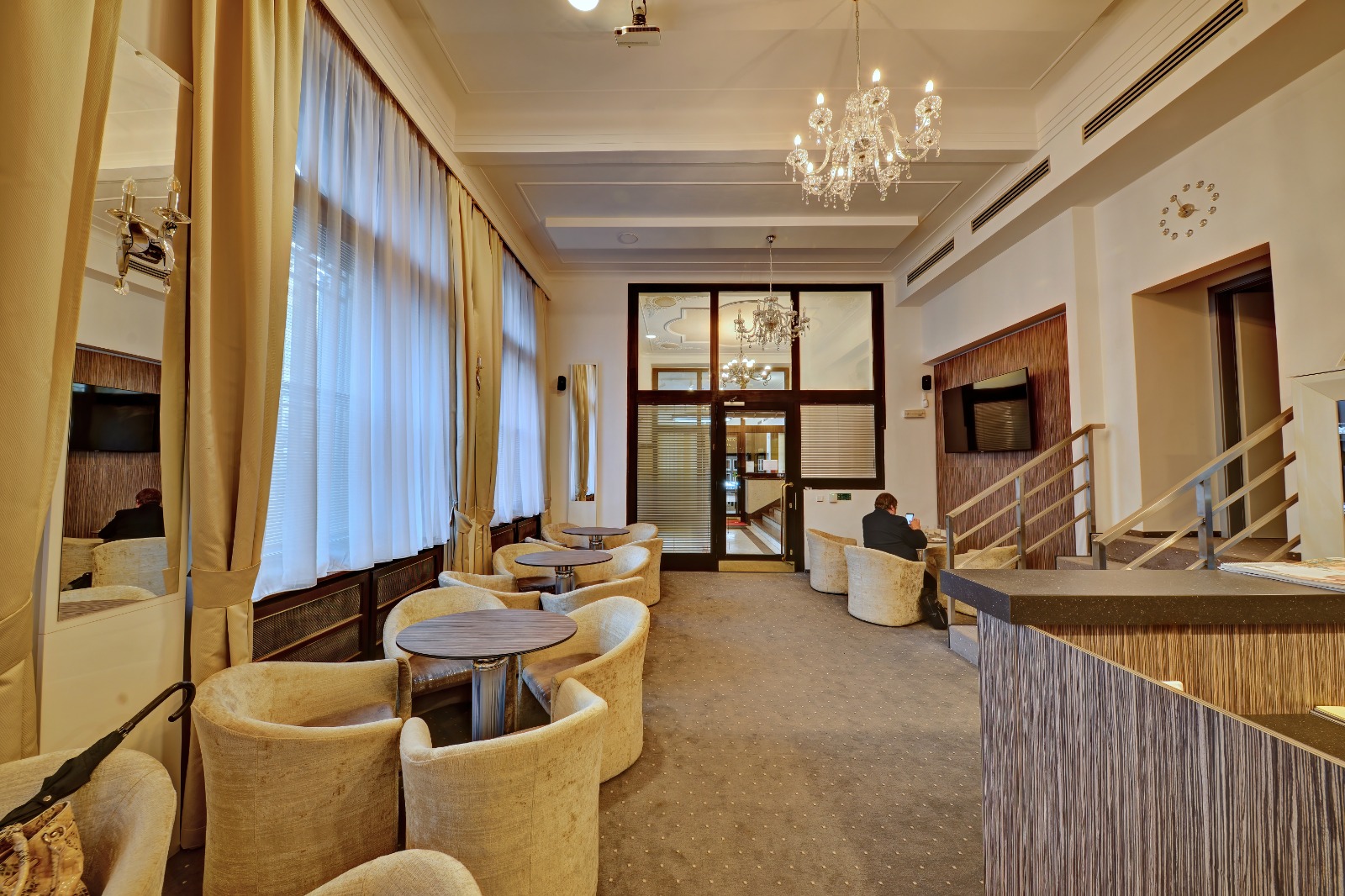 D.I.C. MANUFACTURING SE foto 2