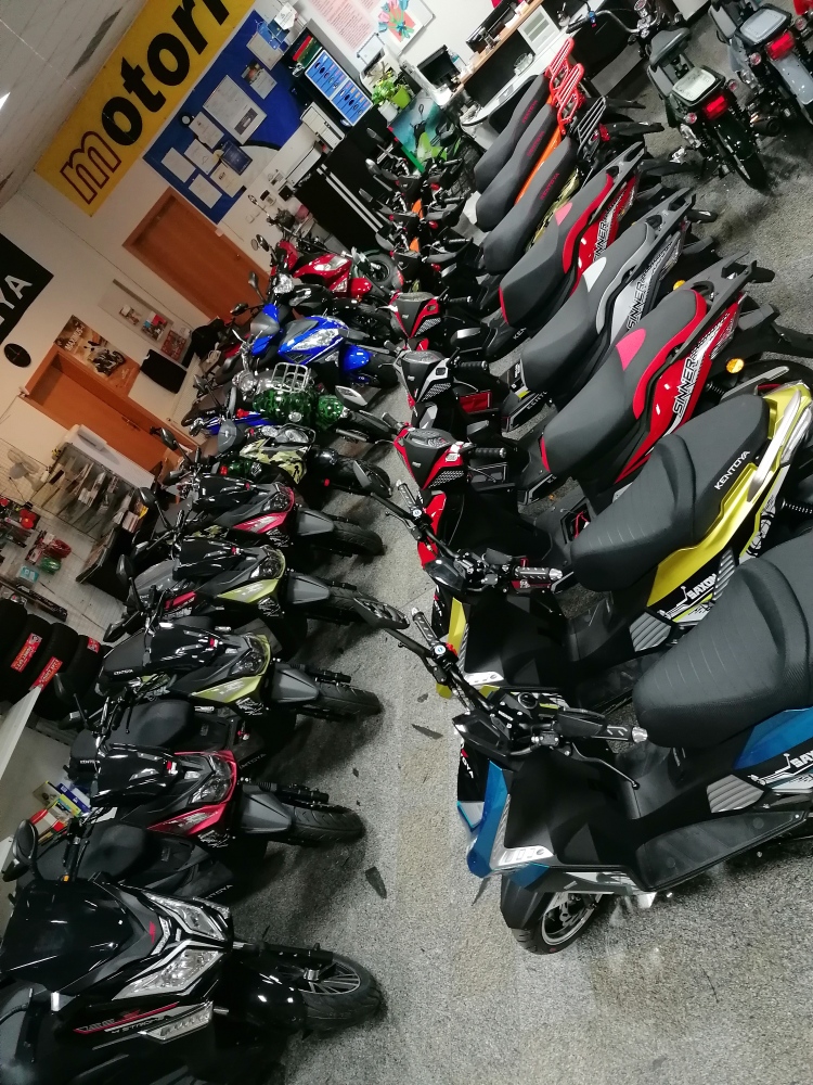 AUDOMEDIA - MOTOSHOP foto 2