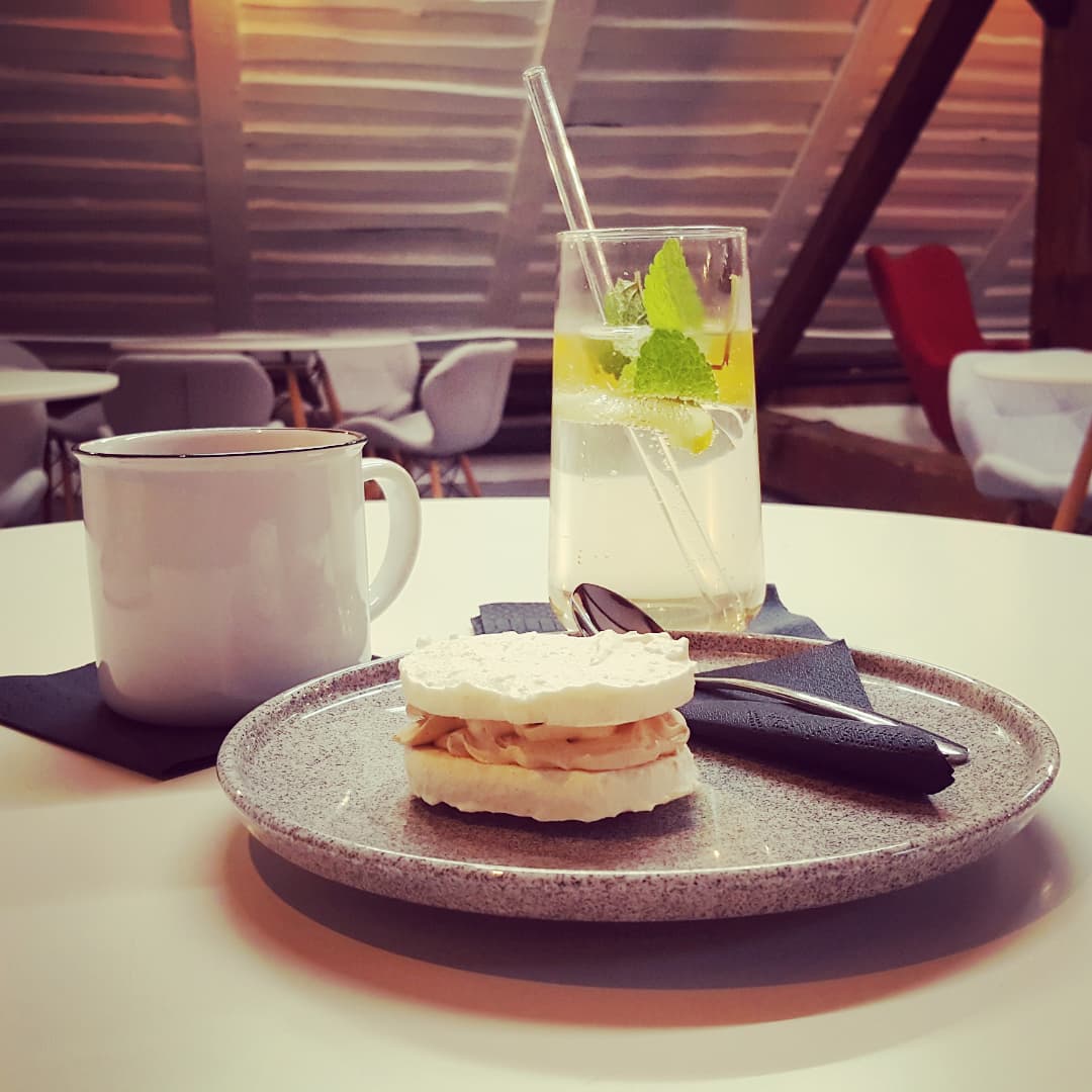 Kavárna na Půdě foto 3