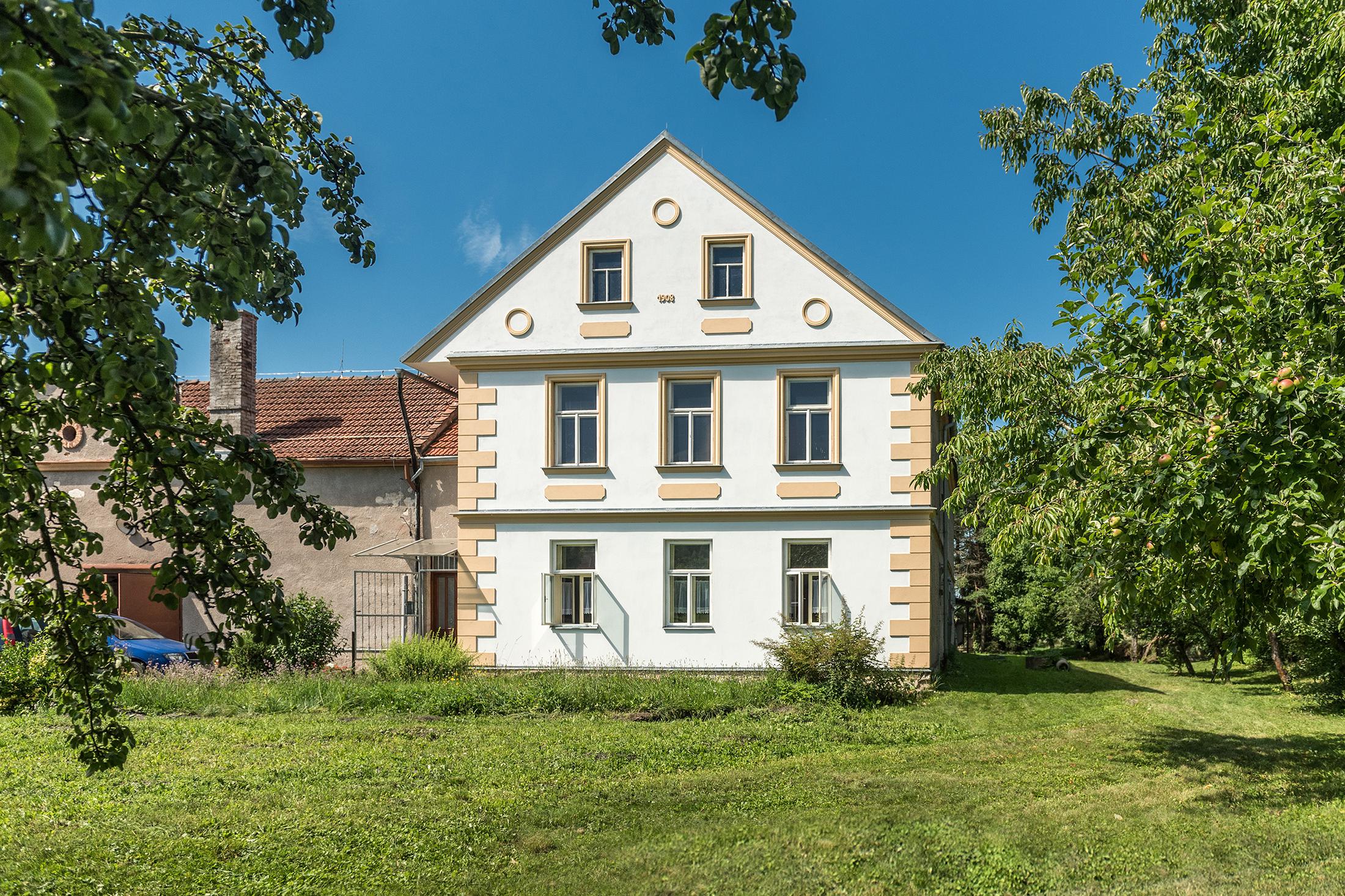 Vopařilův statek Leština