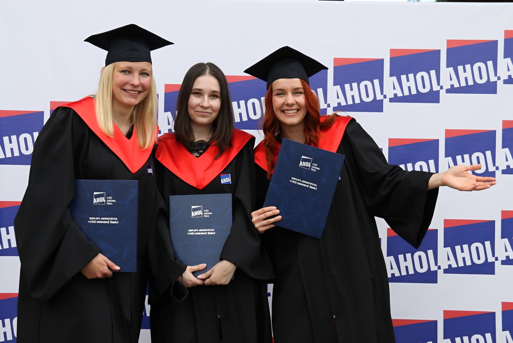 AHOL - Vyšší odborná škola foto 2