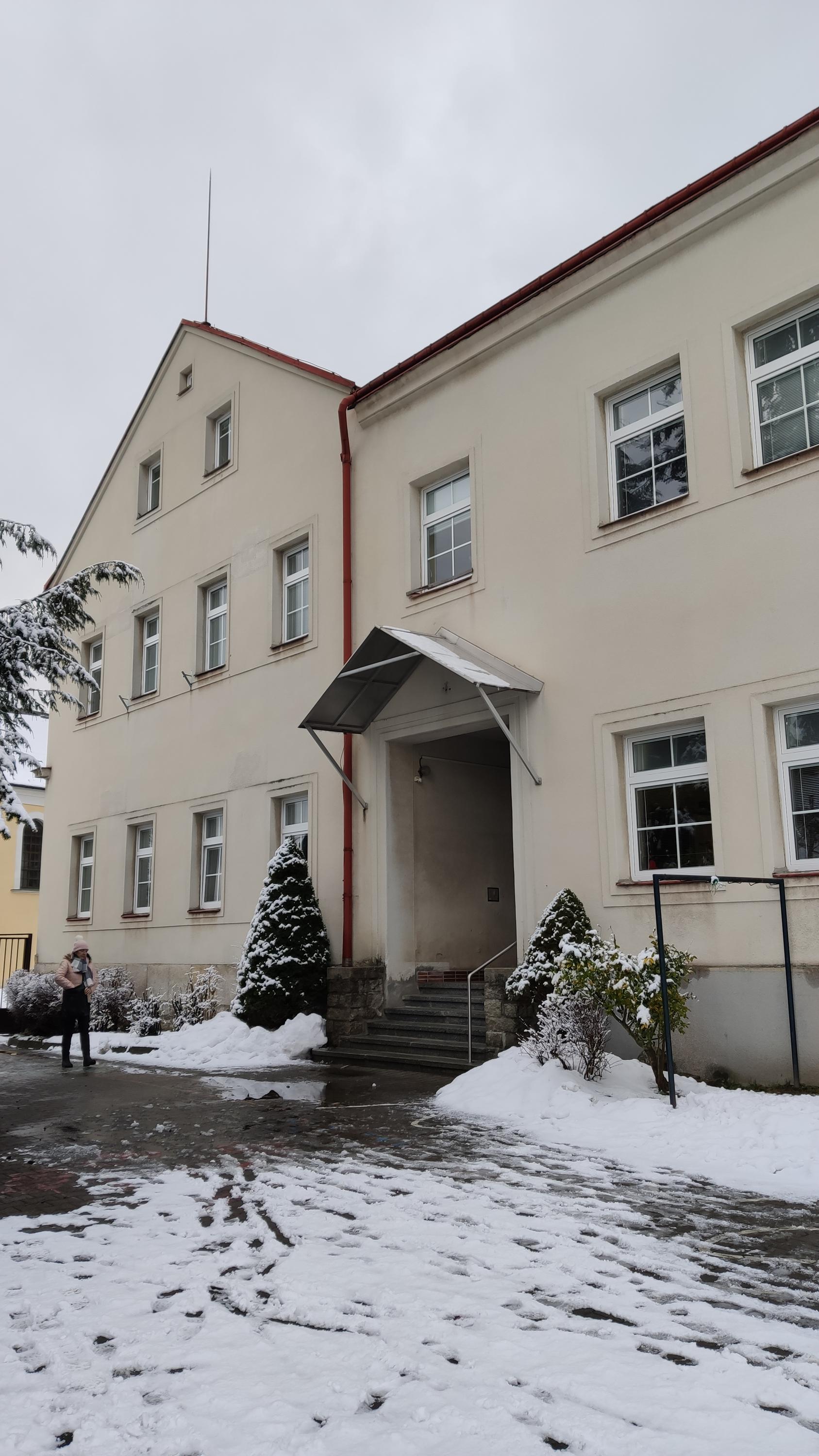 ZŠ Jablonec nad Nisou, Pod Vodárnou foto 2