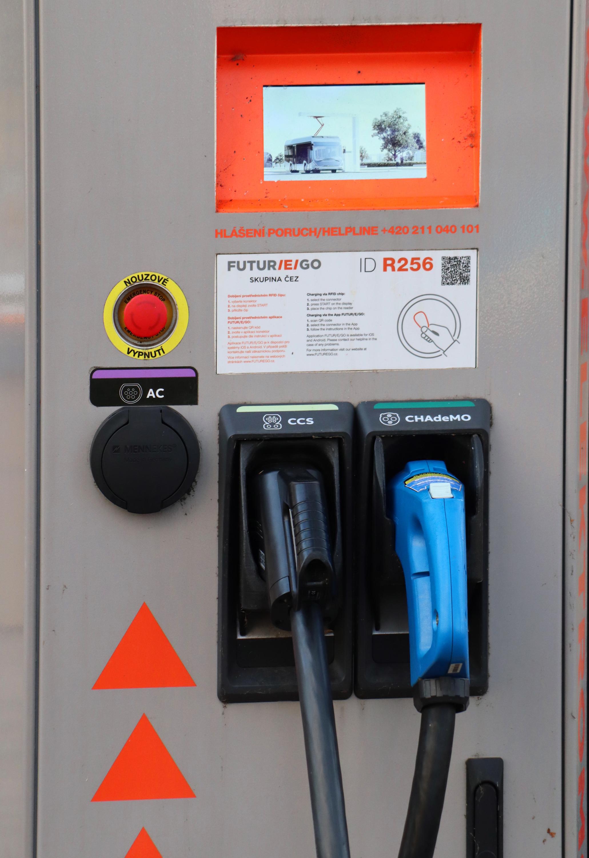 Nabíjecí stanice ČEZ foto 3