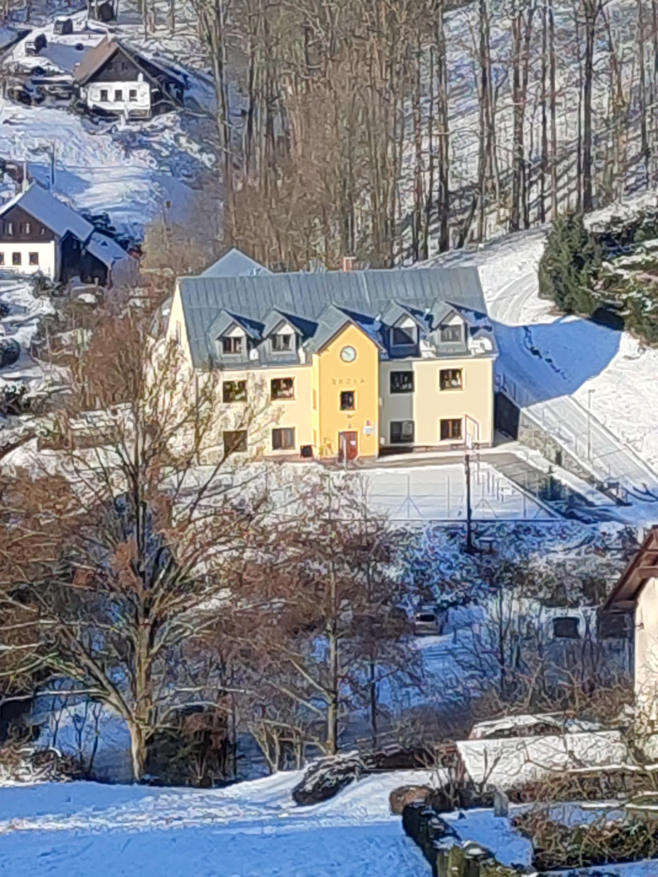 ZŠ Víchová nad Jizerou foto 1