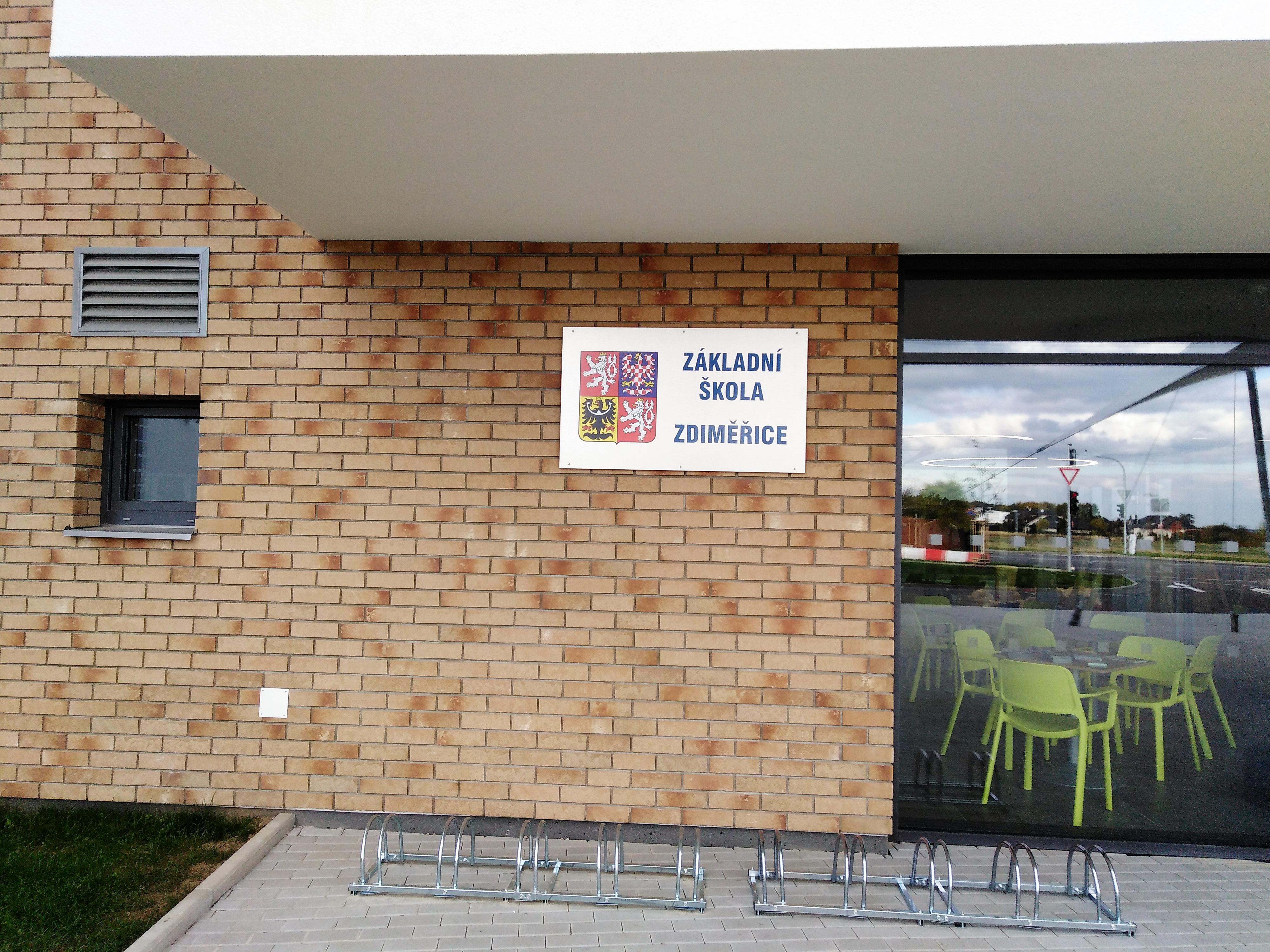 Základní škola Zdiměřice foto 3