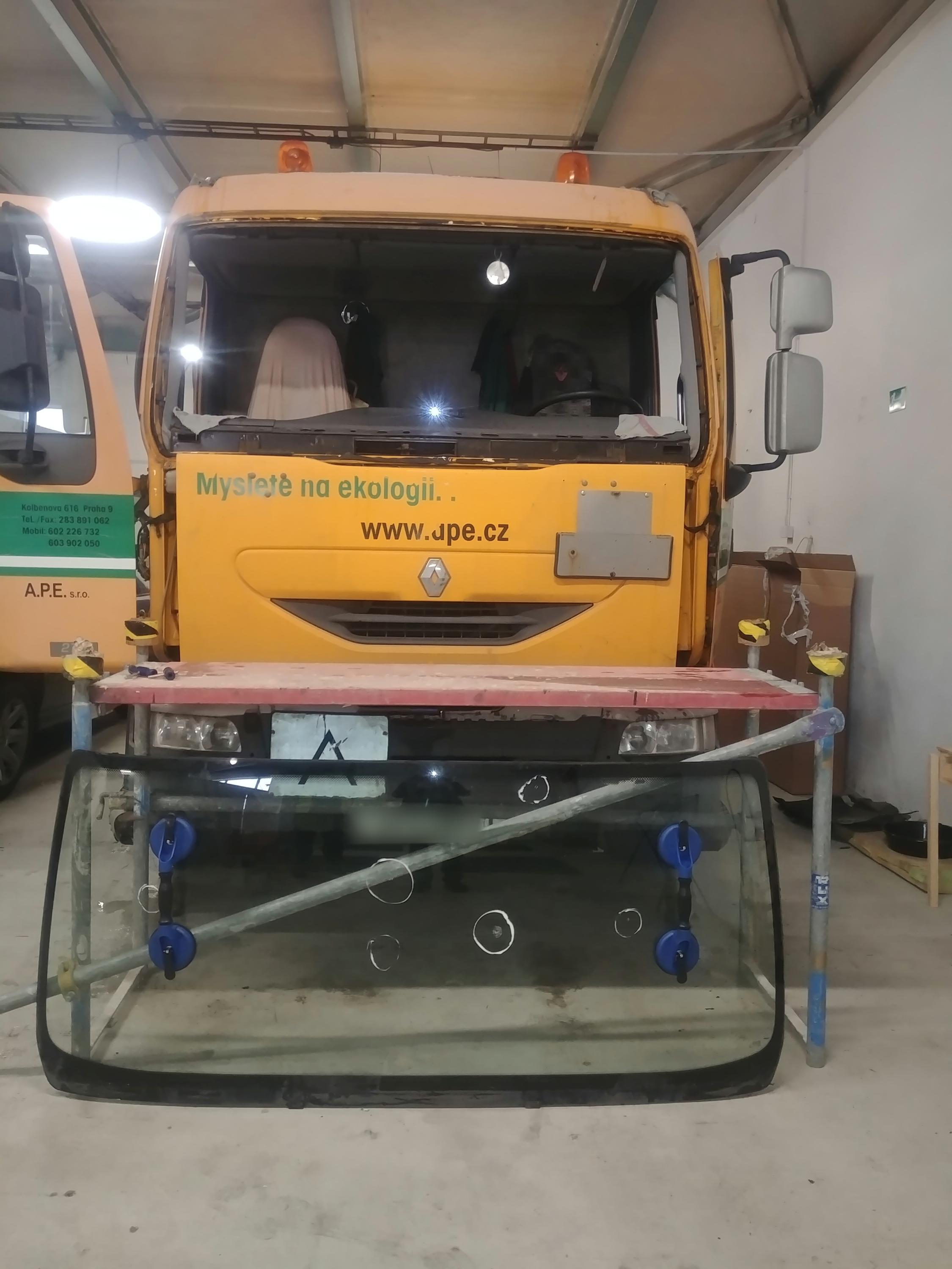 Autosklo Letňany foto 3