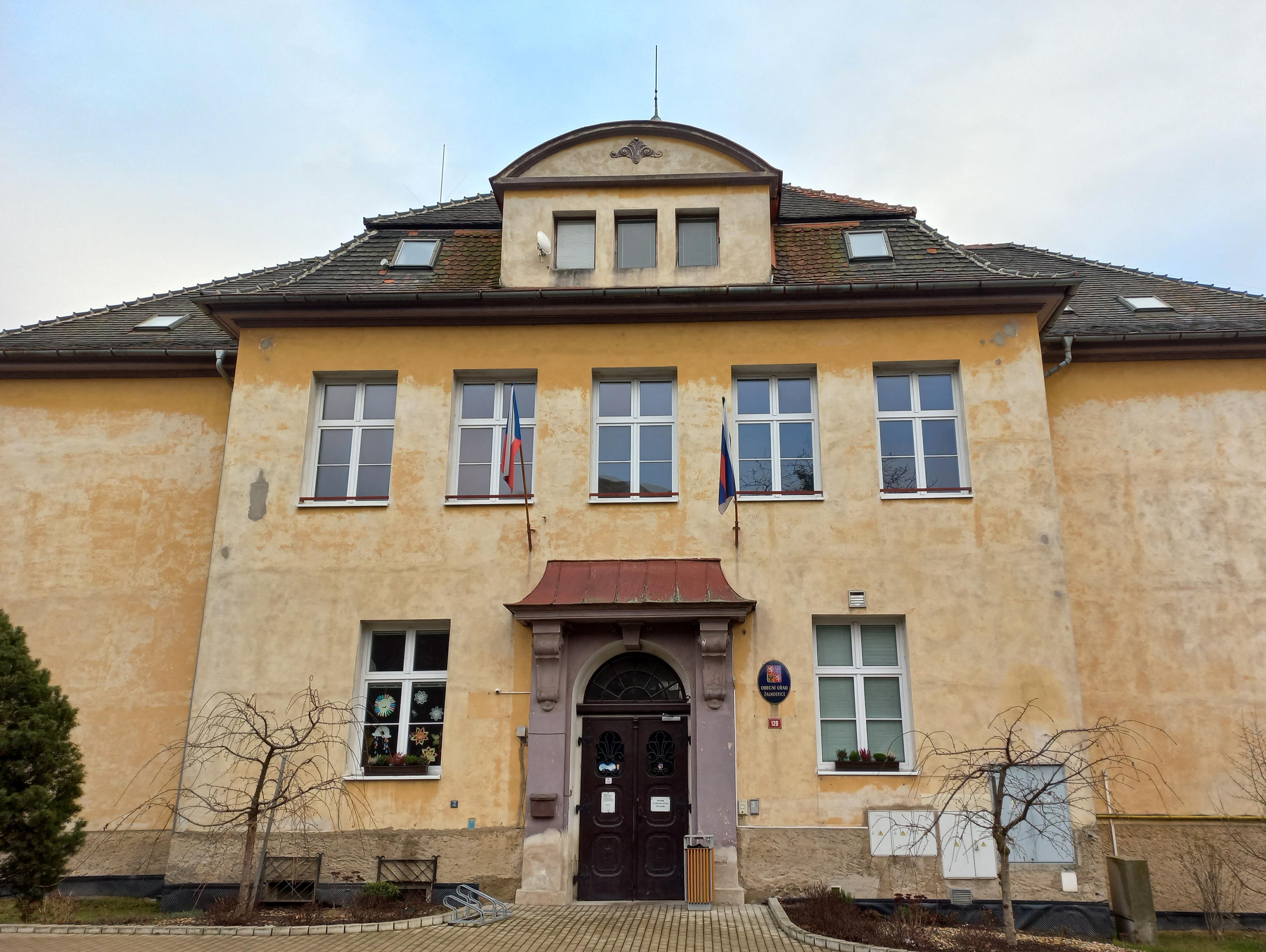 Žalhostice - obecní úřad