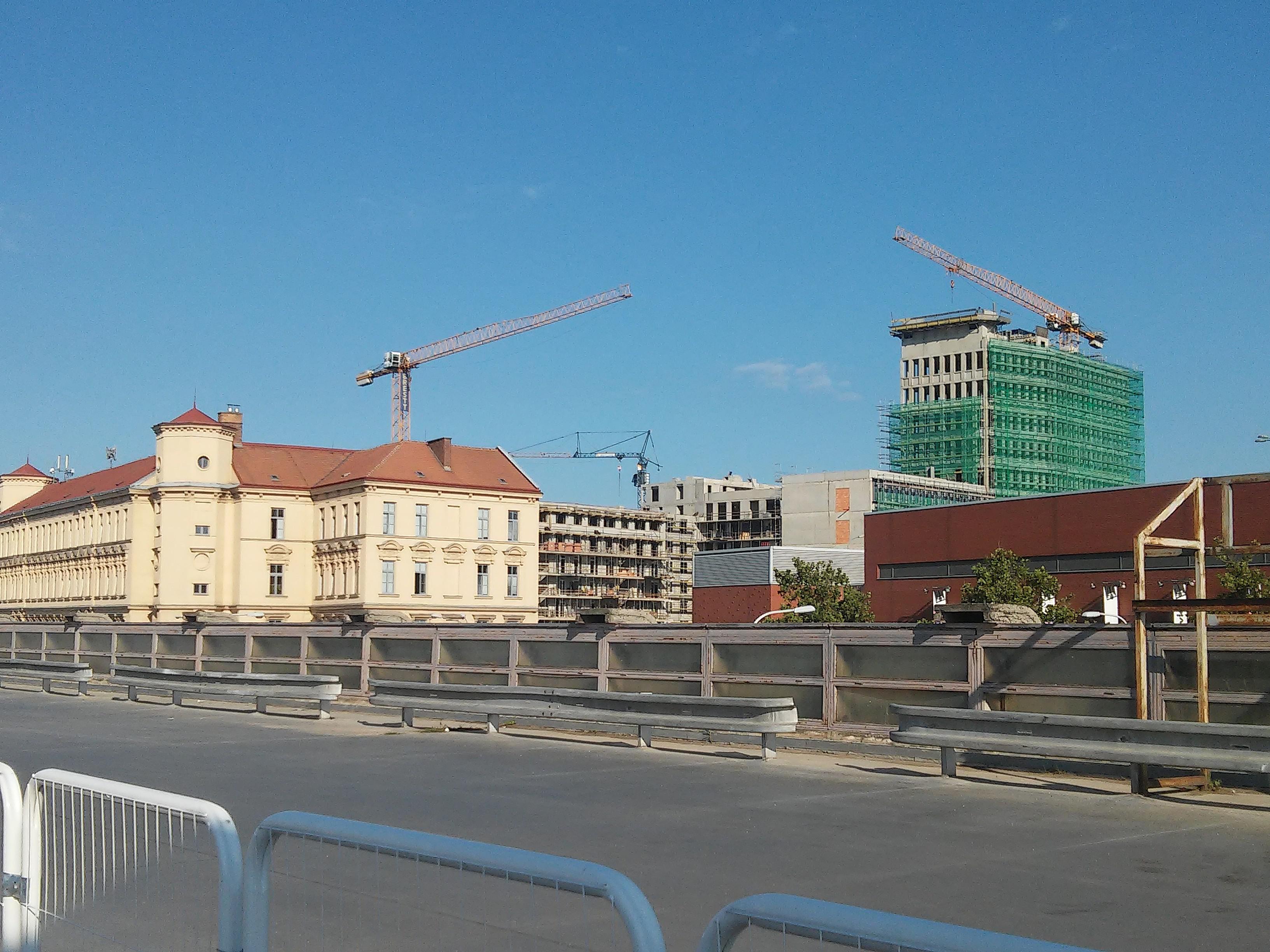 Šlapanice - městský úřad foto 2