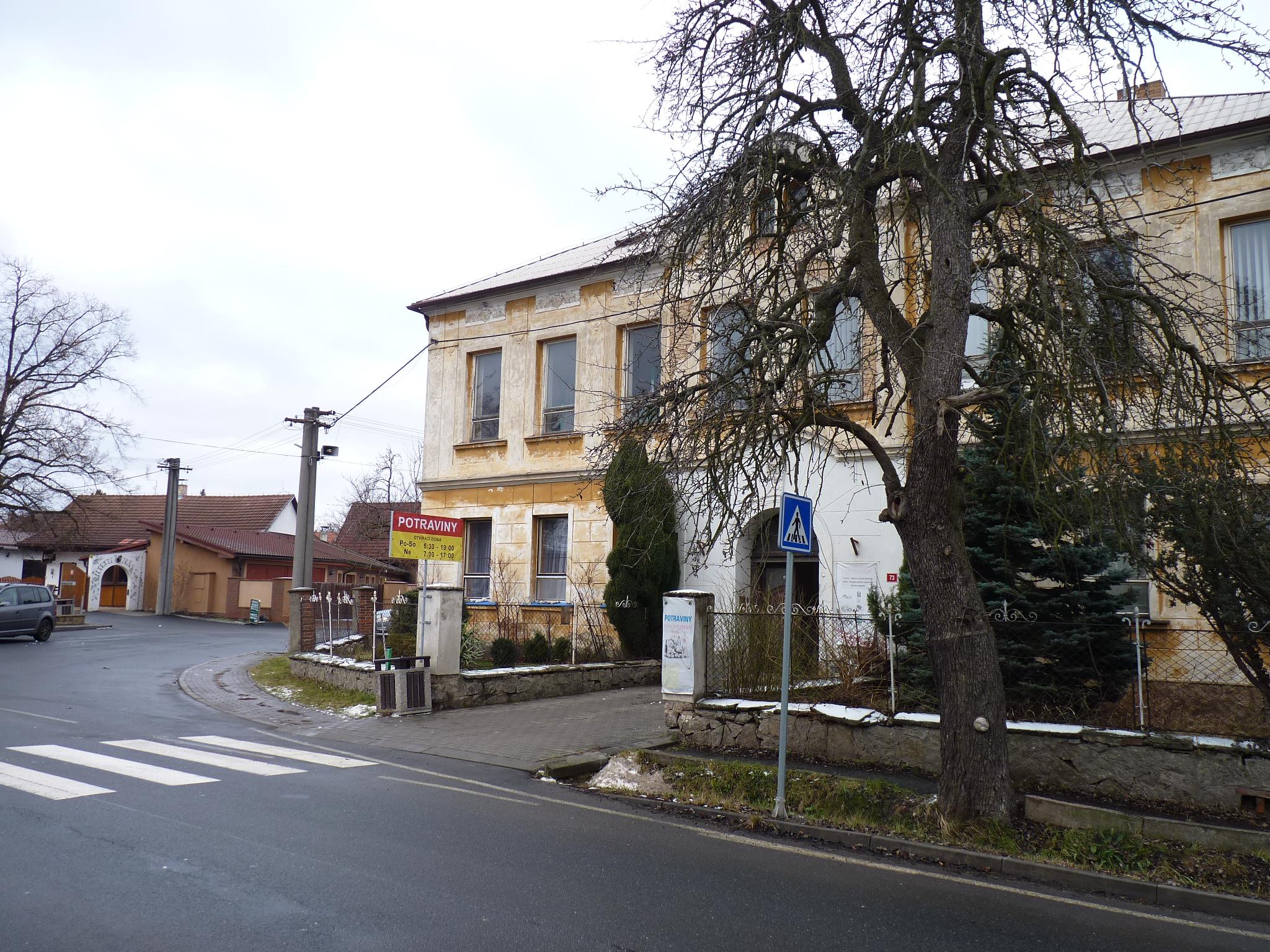 Potraviny Hradešín 73