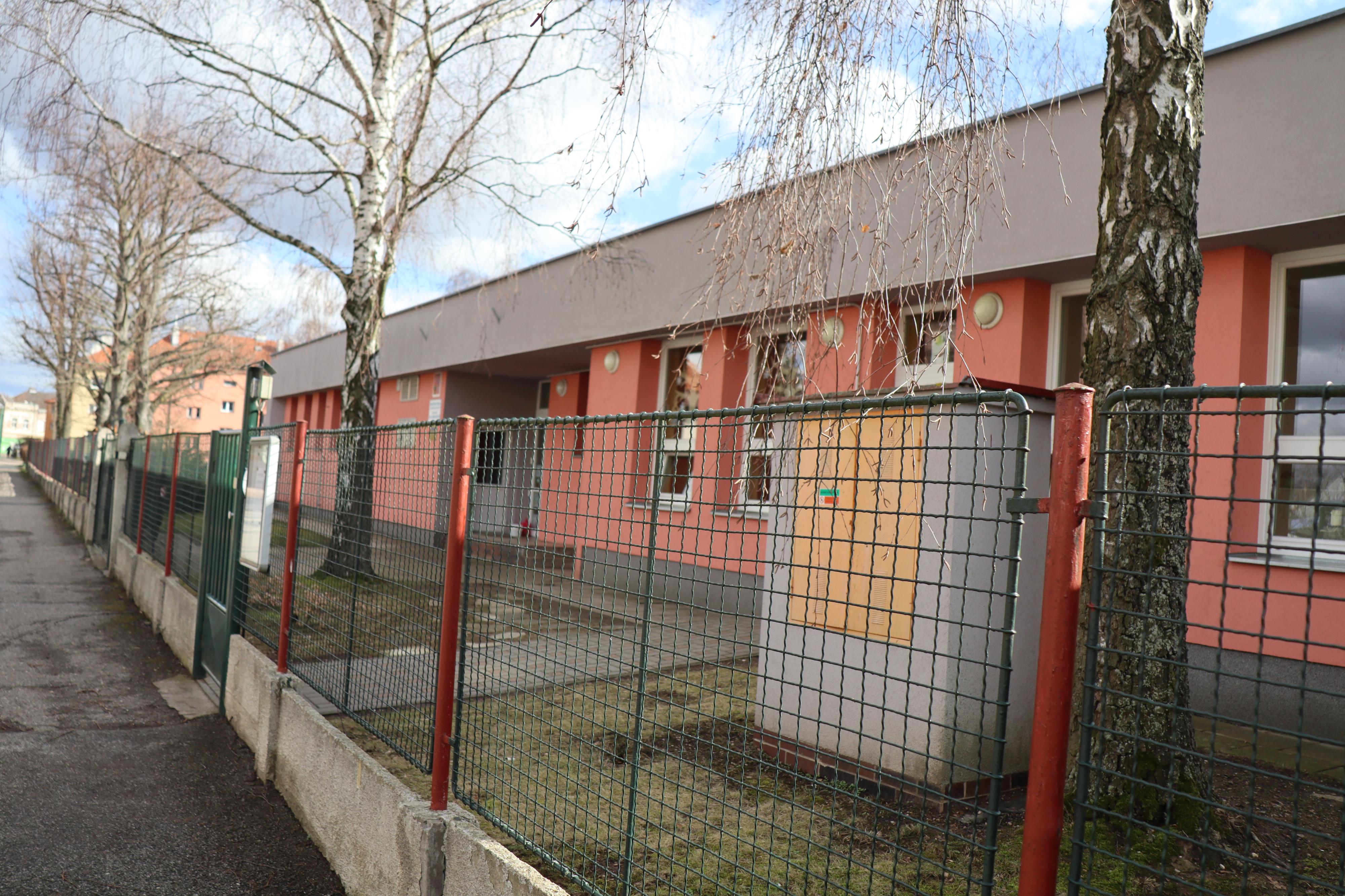 MŠ Jaroměř, Na Zavadilce foto 3