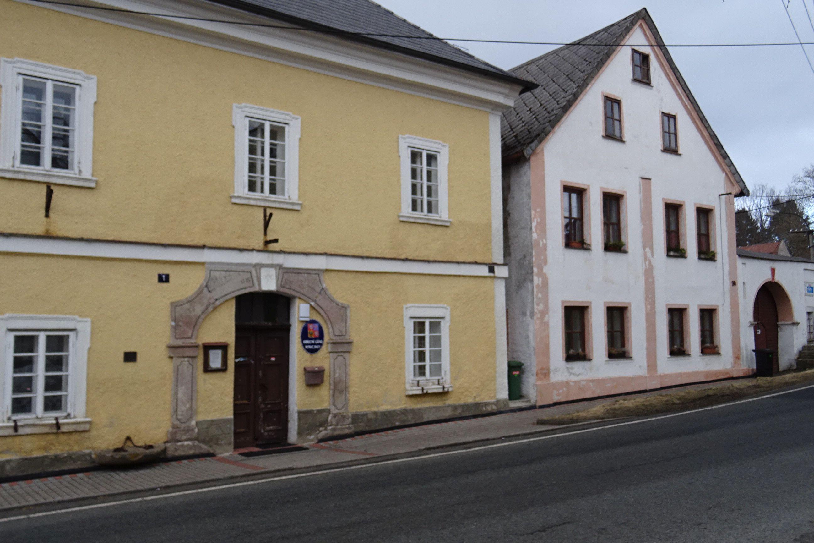 Mnichov - obecní úřad foto 6