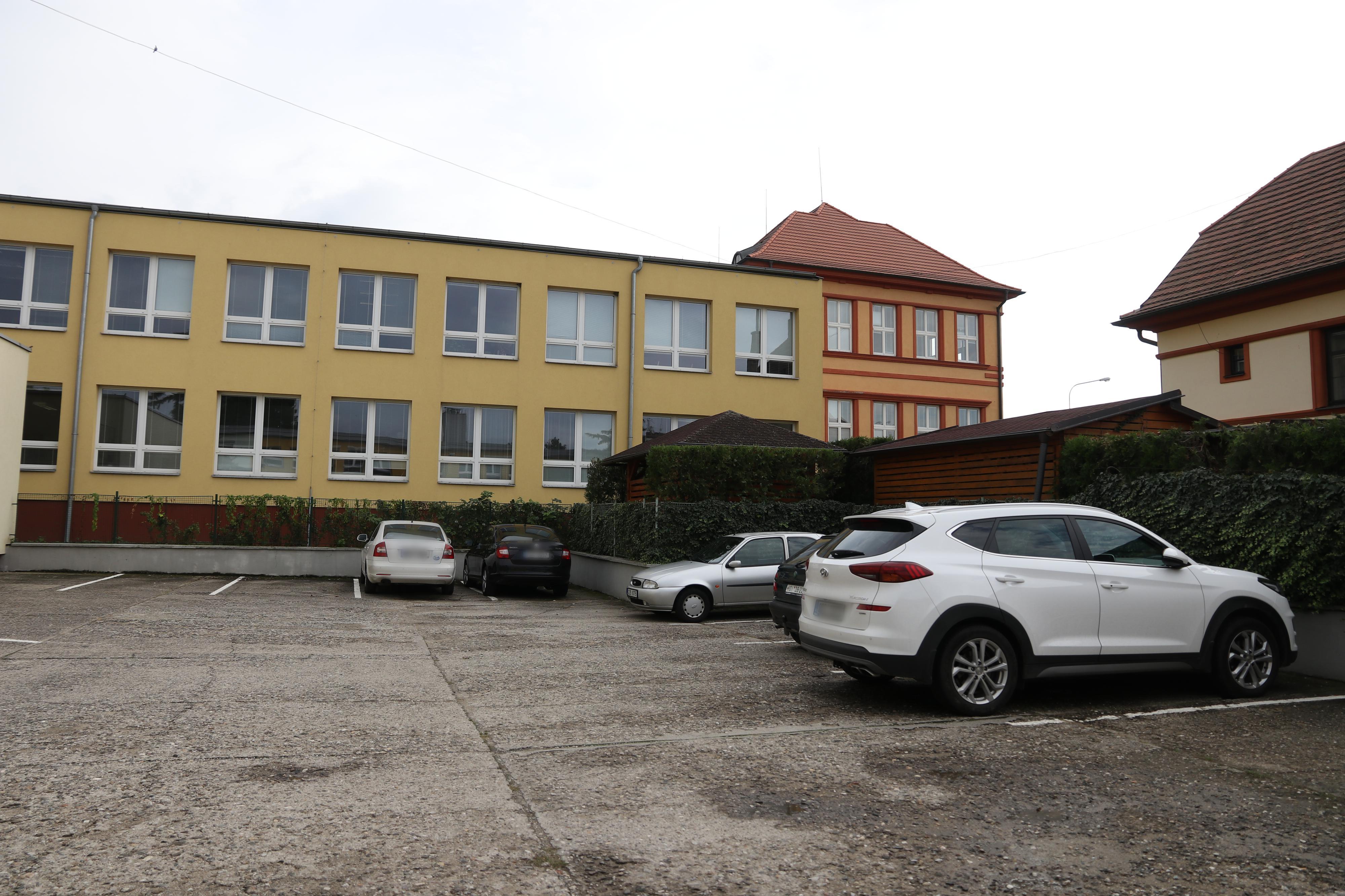 Střední škola Strážnice, J. Skácela foto 5