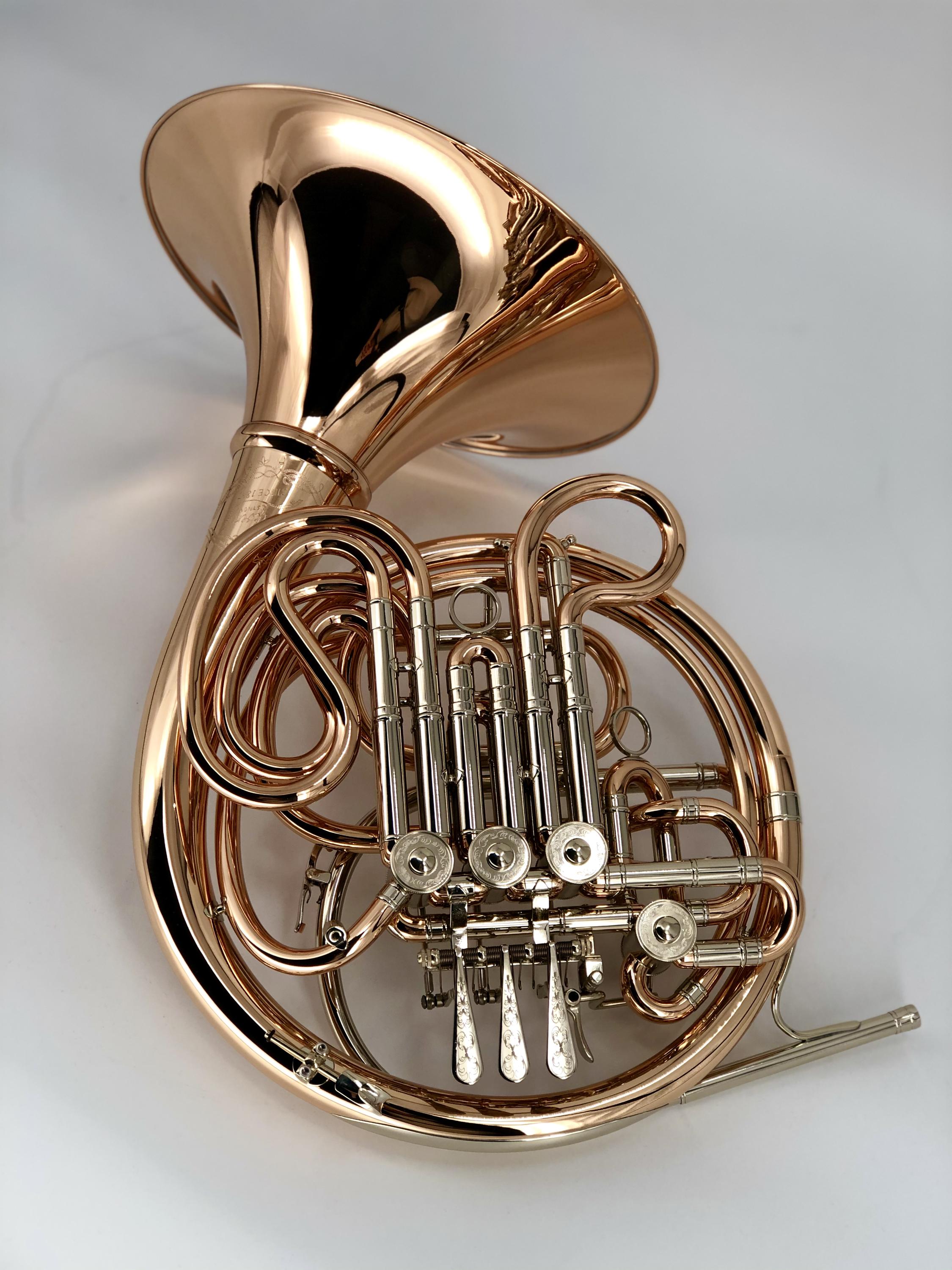 AMATI Kraslice foto 1