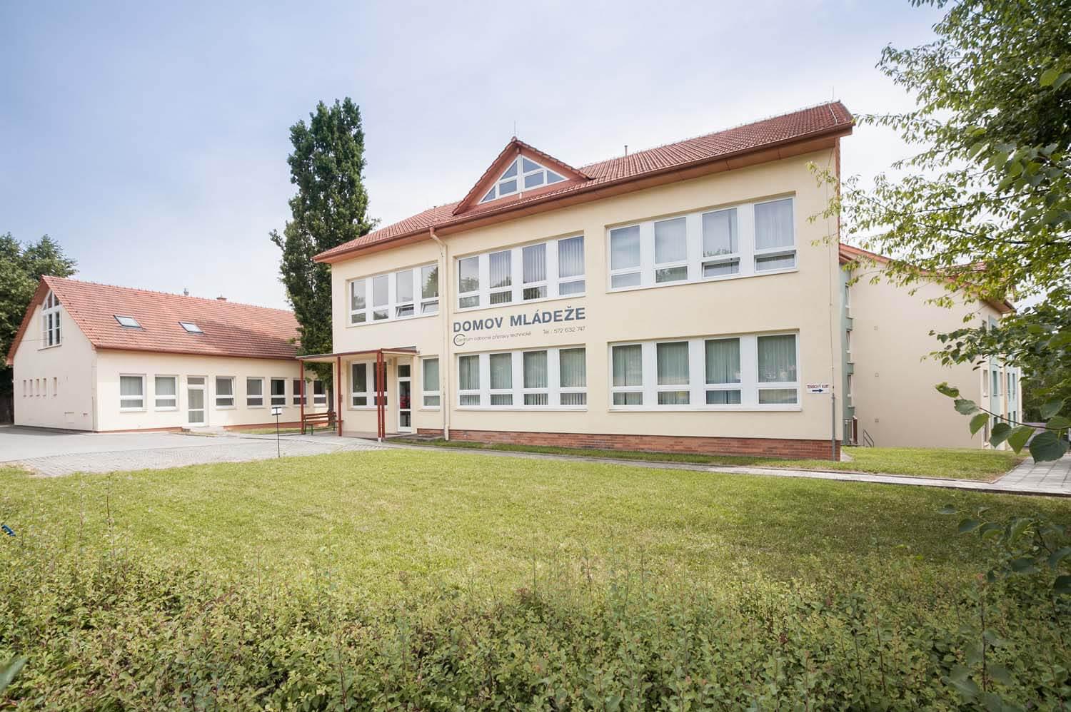 Střední škola - Centrum odborné přípravy technické Uherský Brod - domov mládeže