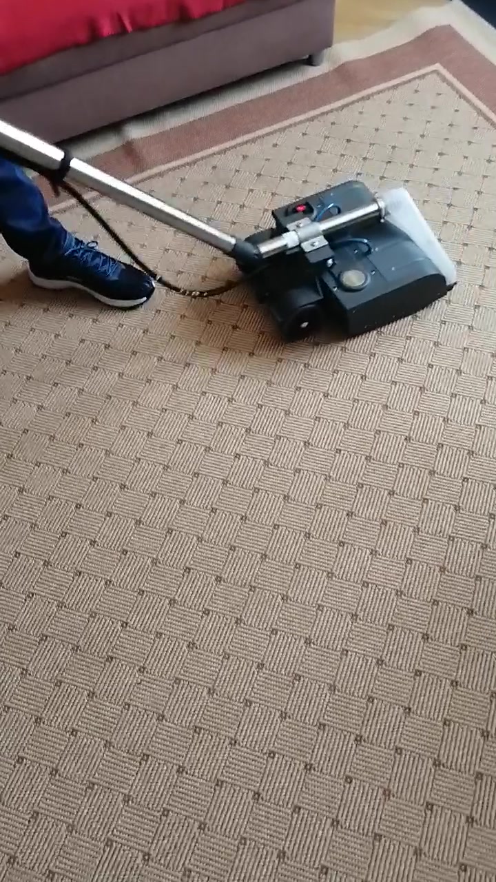 Čištění, úklid a domácí vajíčka - Voldřich foto 2 (náhled videa)