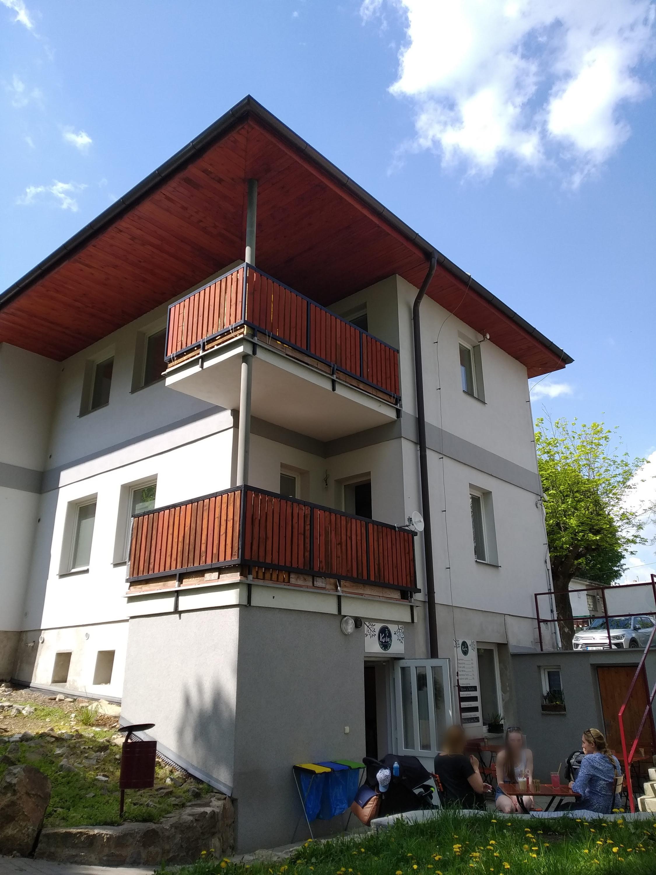 Kafe v Parku foto 2