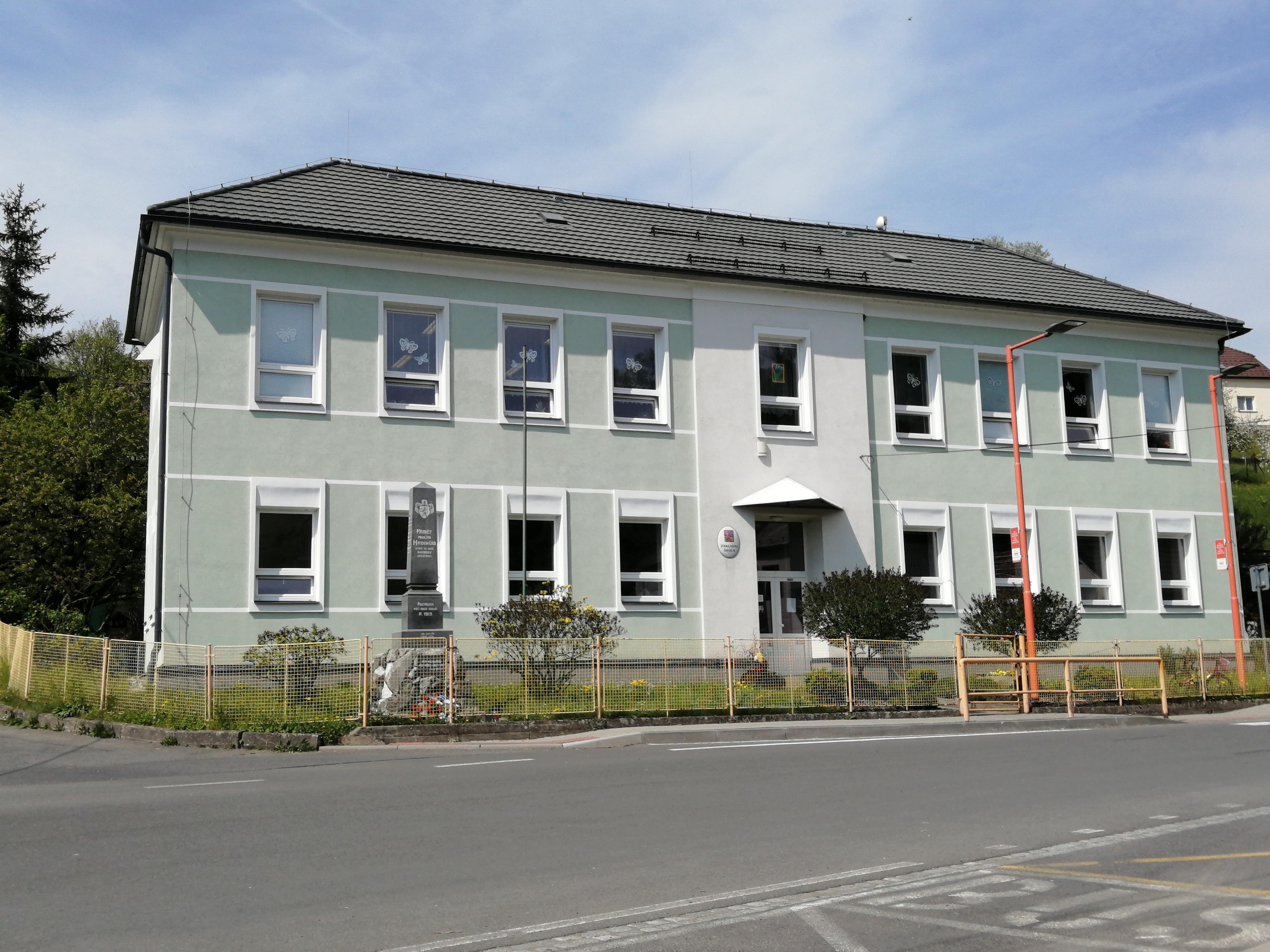 ZŠ a MŠ Hoštejn foto 3