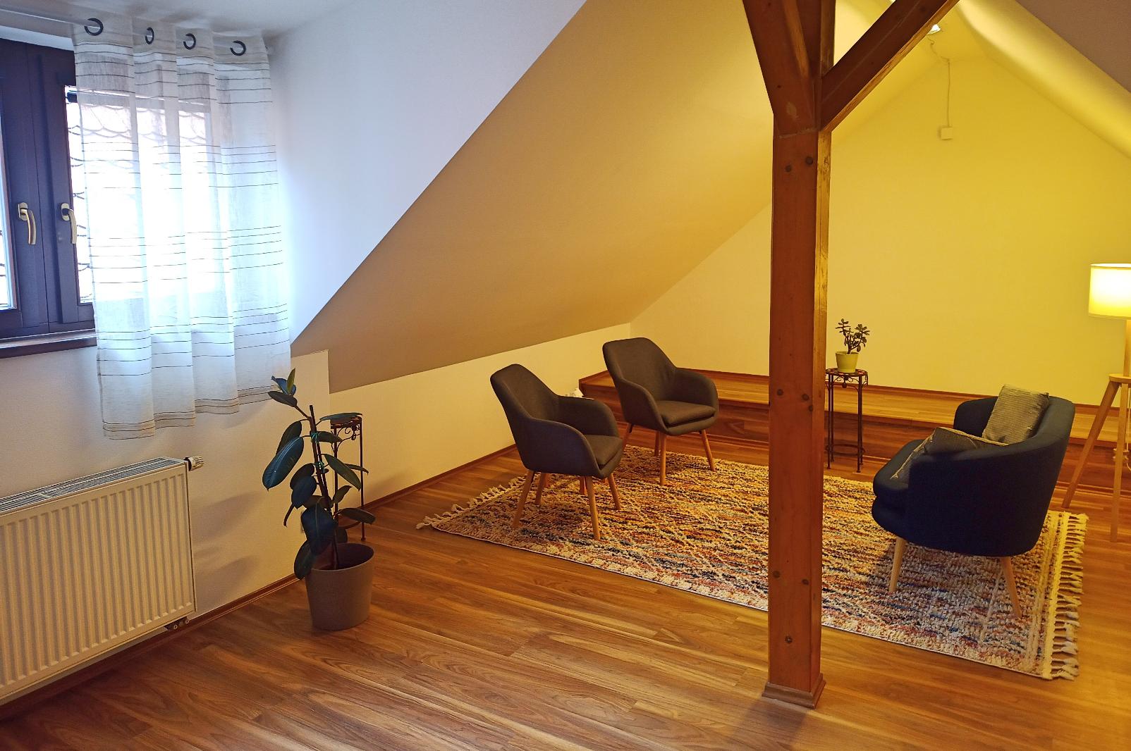 Psycholog - Lic. Matej Hochel, Ph.D.