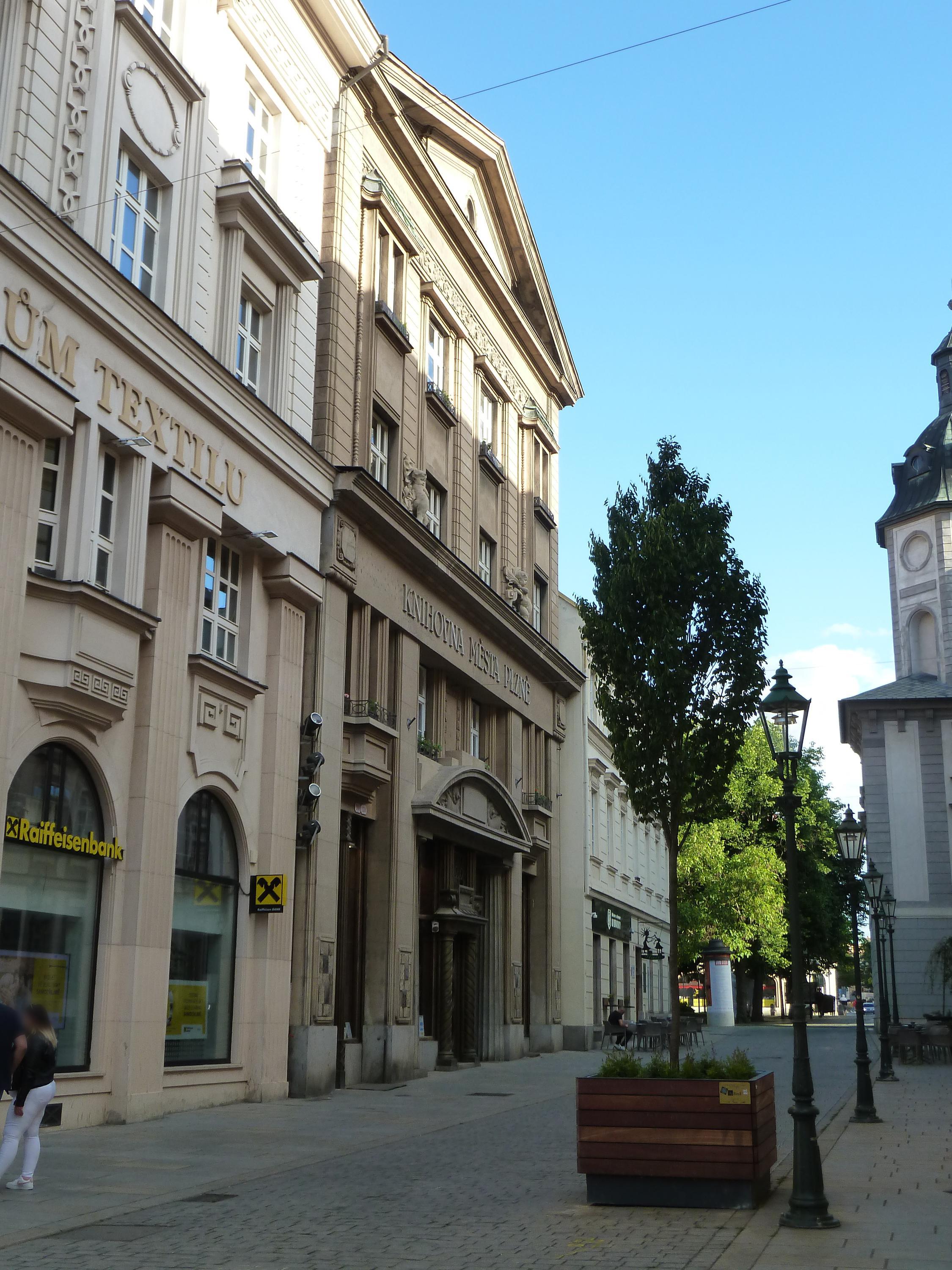 Knihovna města Plzně foto 4