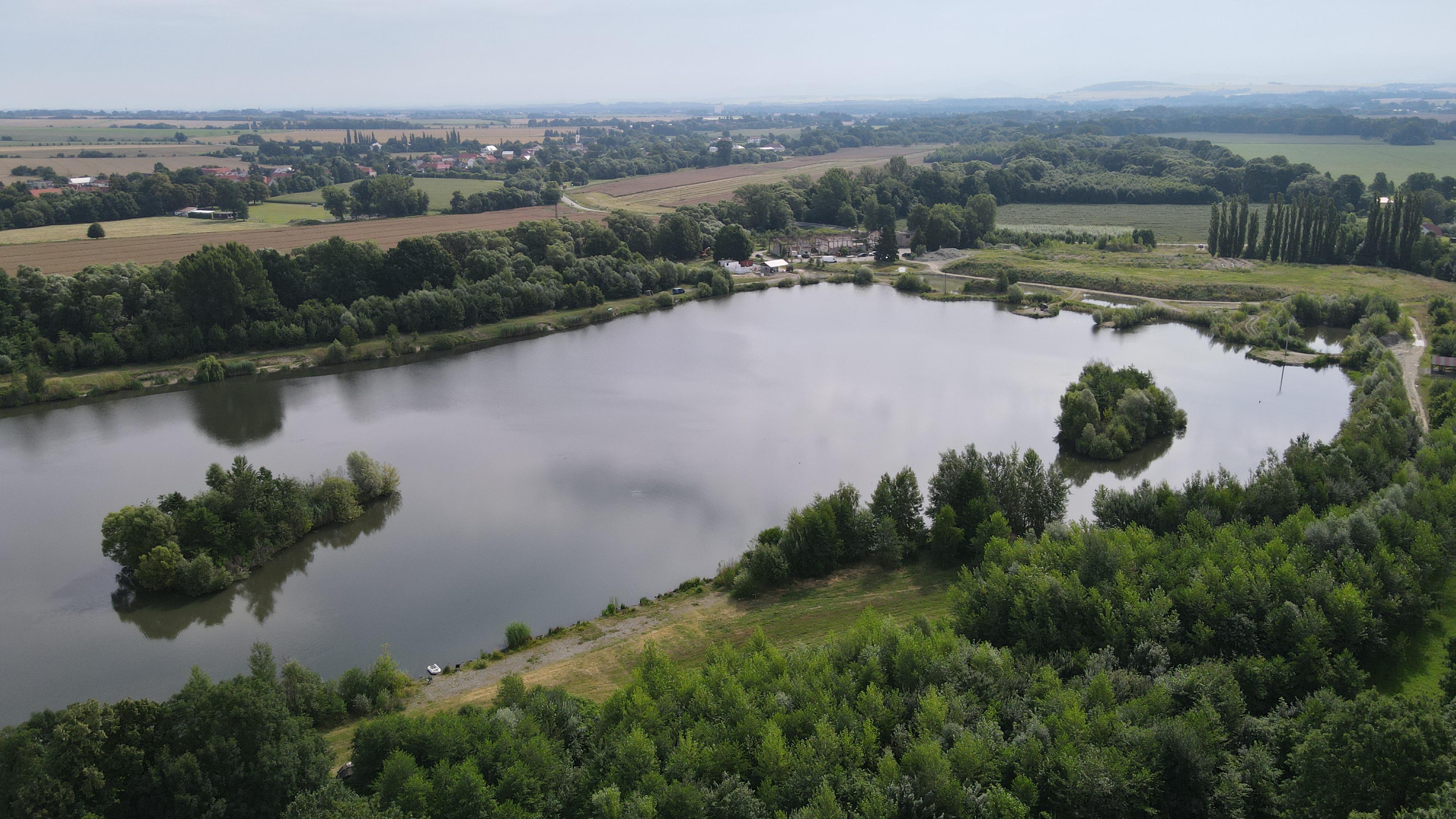 Medvědí Jezero - Sportovní rybolov Vražné foto 2