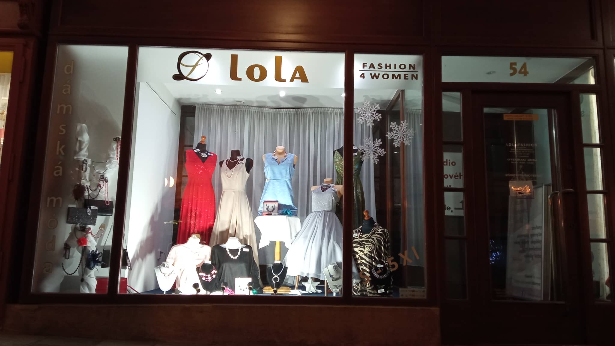 Lenka Klimentová - DÁMSKÁ MÓDA foto 3