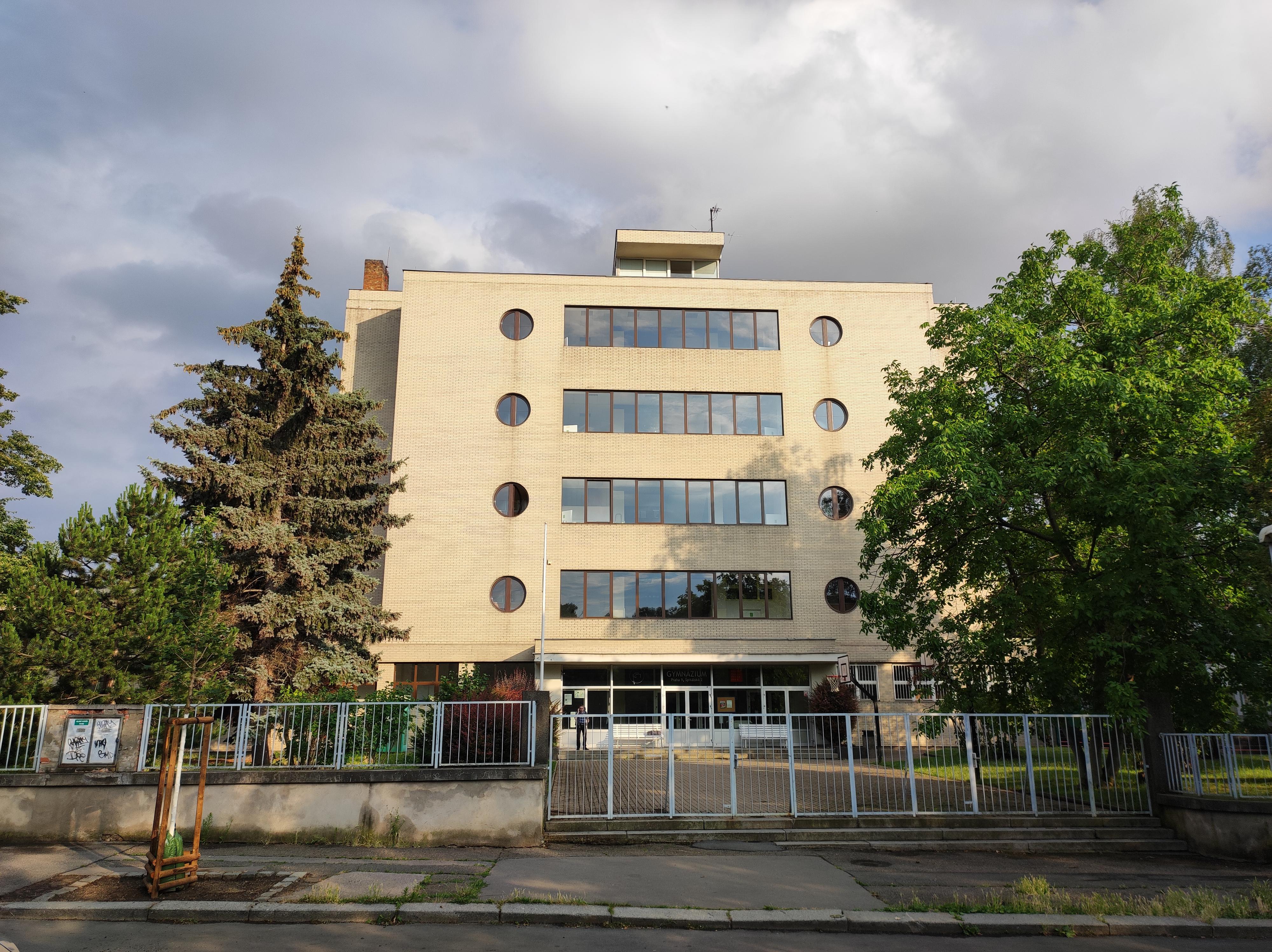 Gymnázium Praha 9, Špitálská foto 5