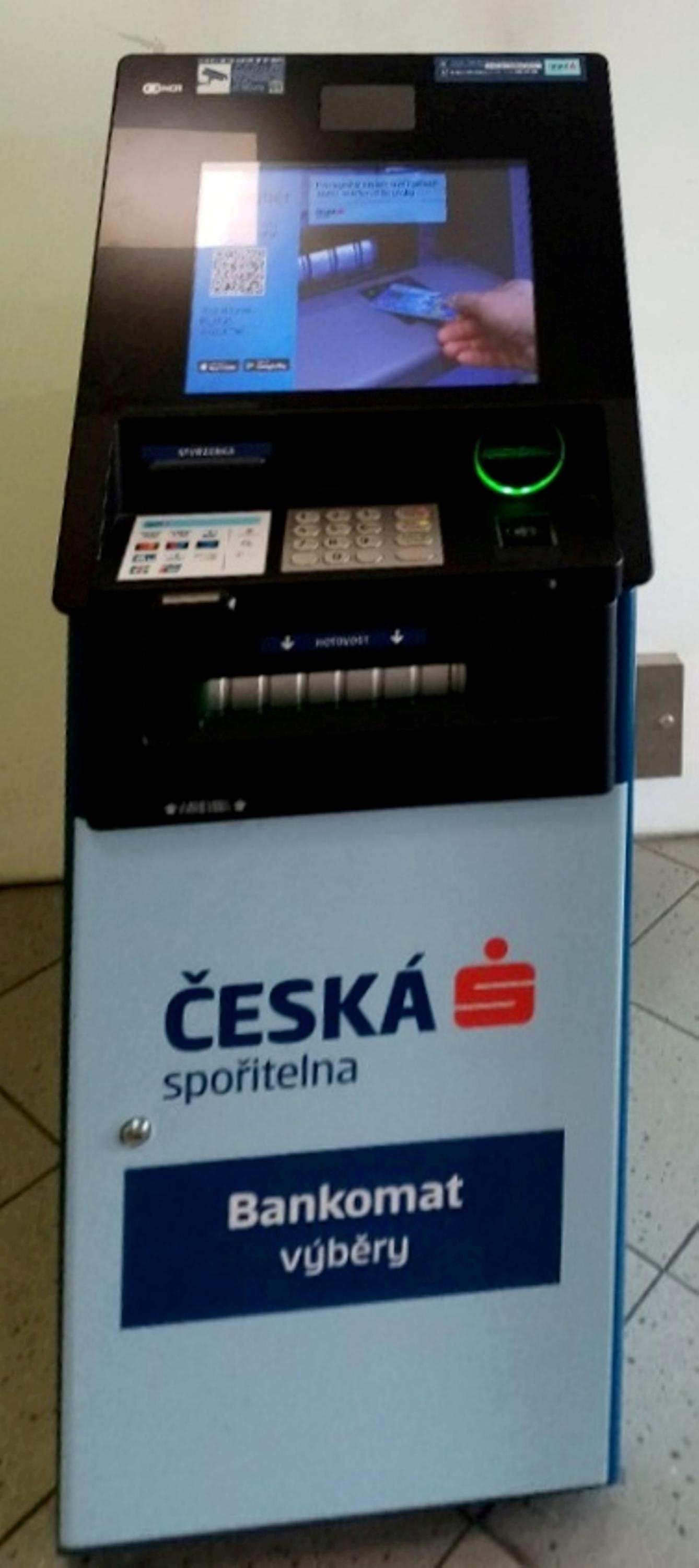 Bankomat České spořitelny foto 3