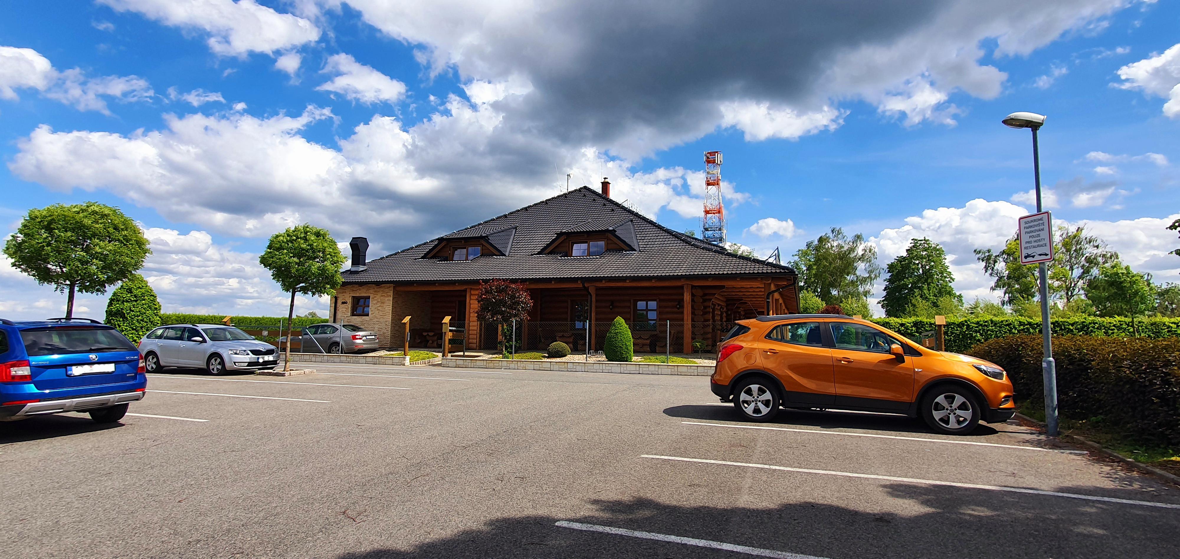 Restaurace Mandava foto 2