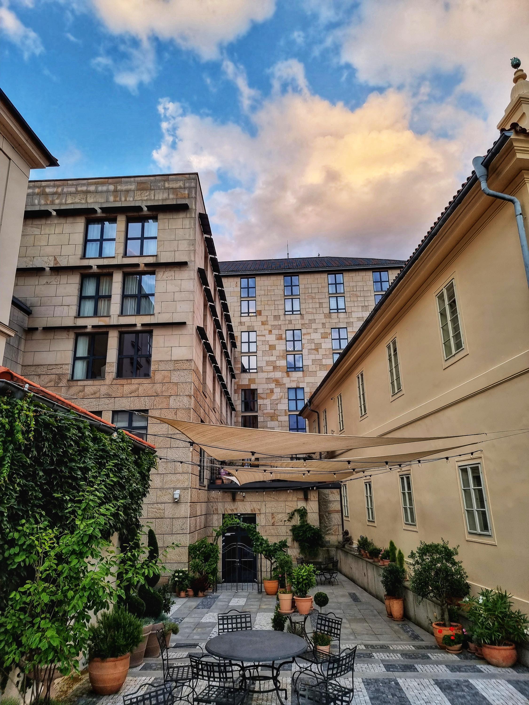 Hotel Four Seasons foto 2