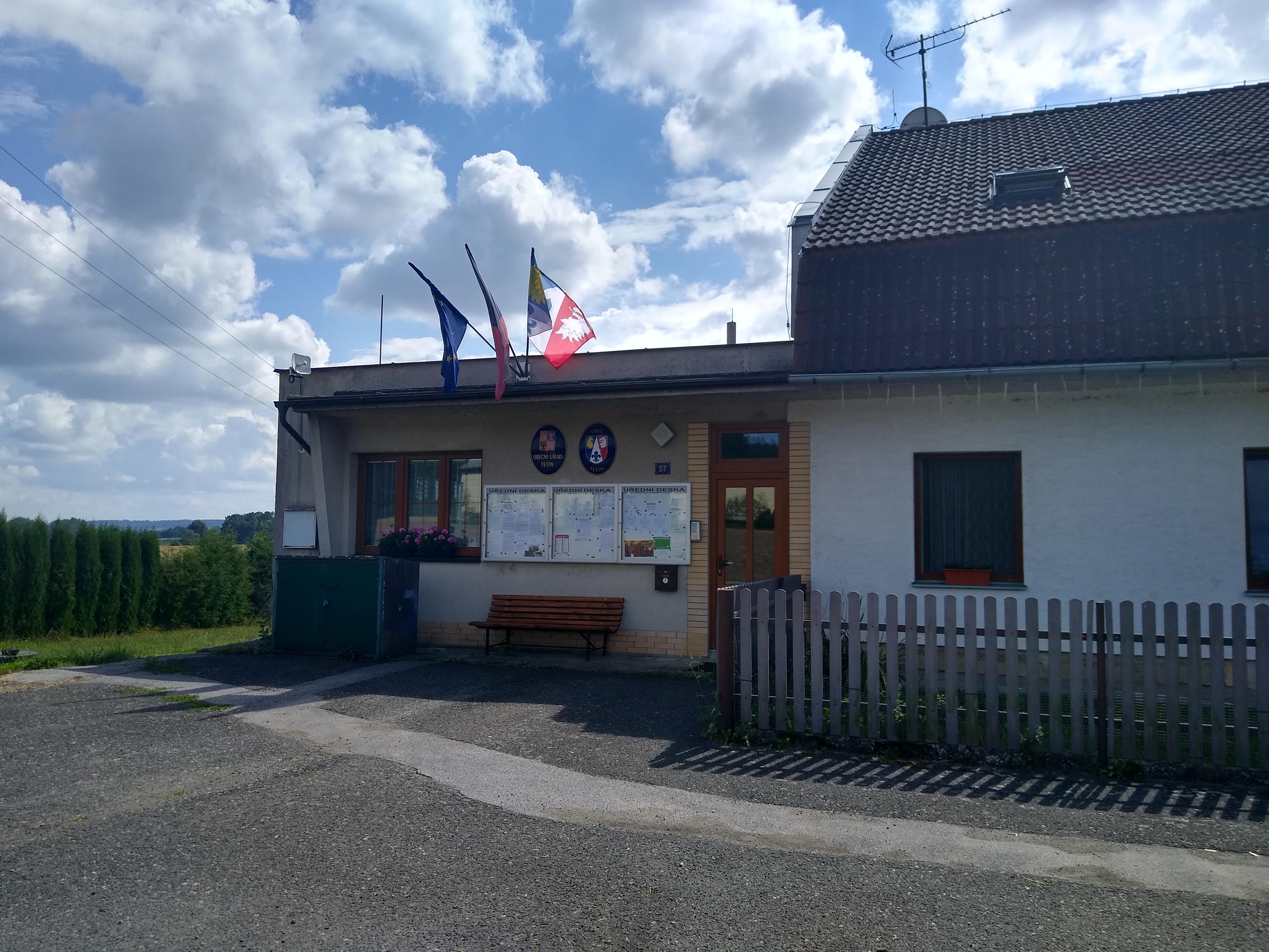 Tetín - obecní úřad