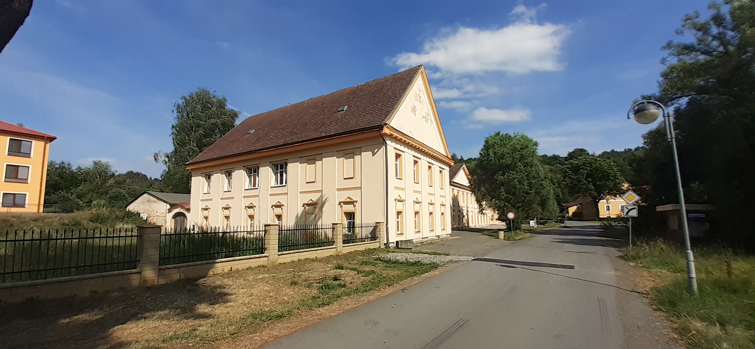 ZŠ a MŠ Žinkovy foto 2
