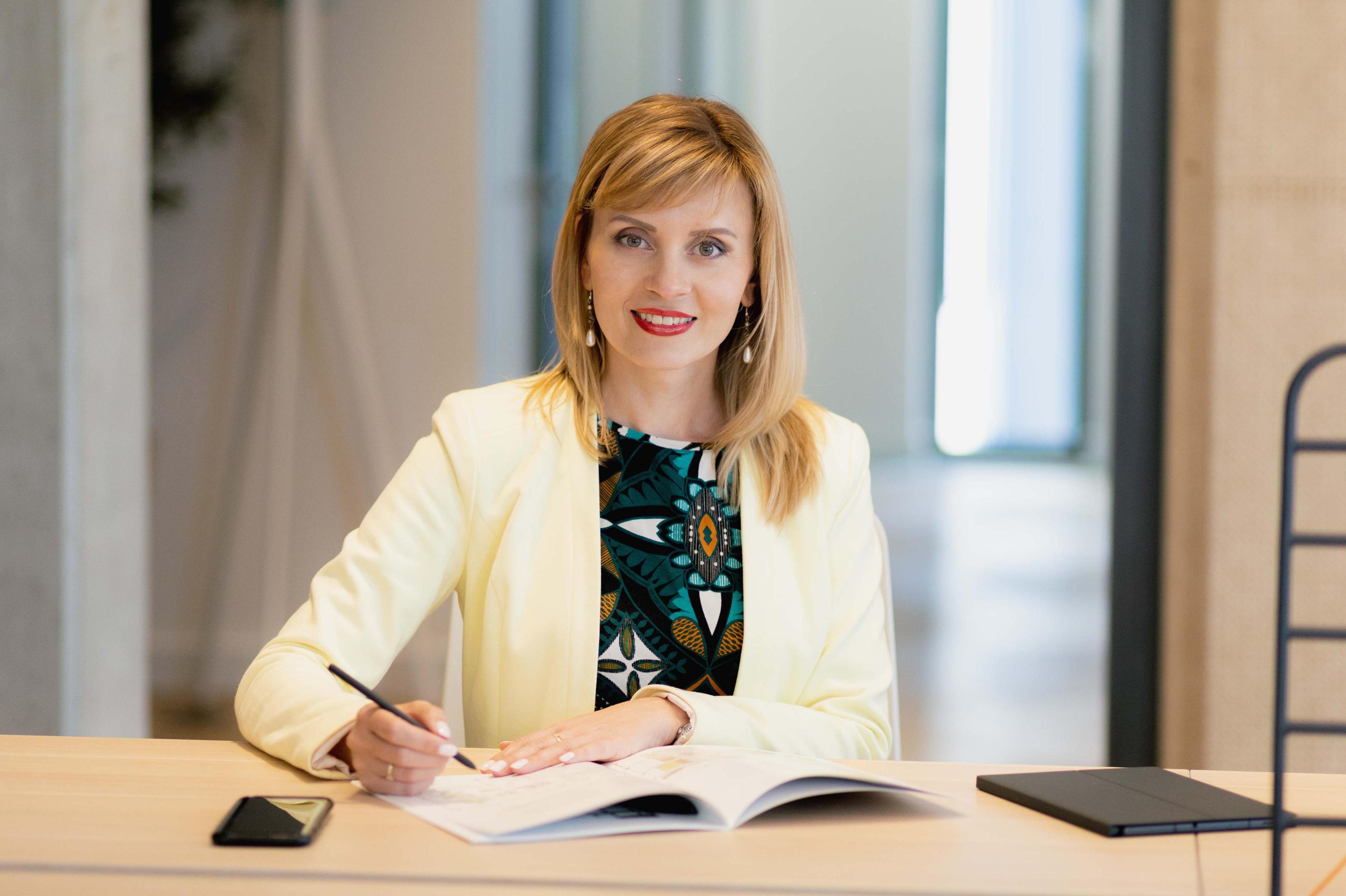 Alexandra Kurbanova - realitní makléřka QARA foto 1