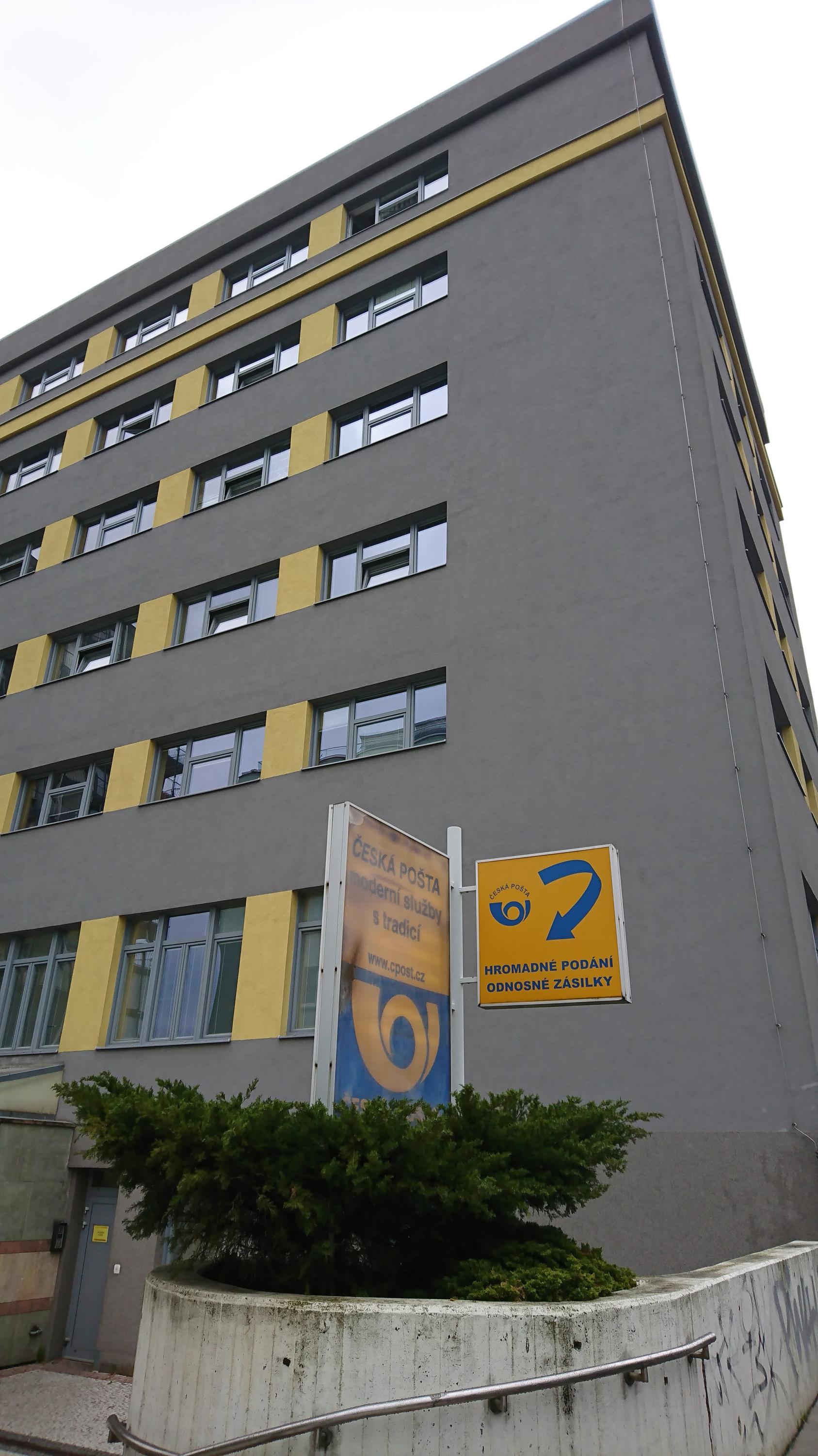 Pošta Praha 3 foto 6