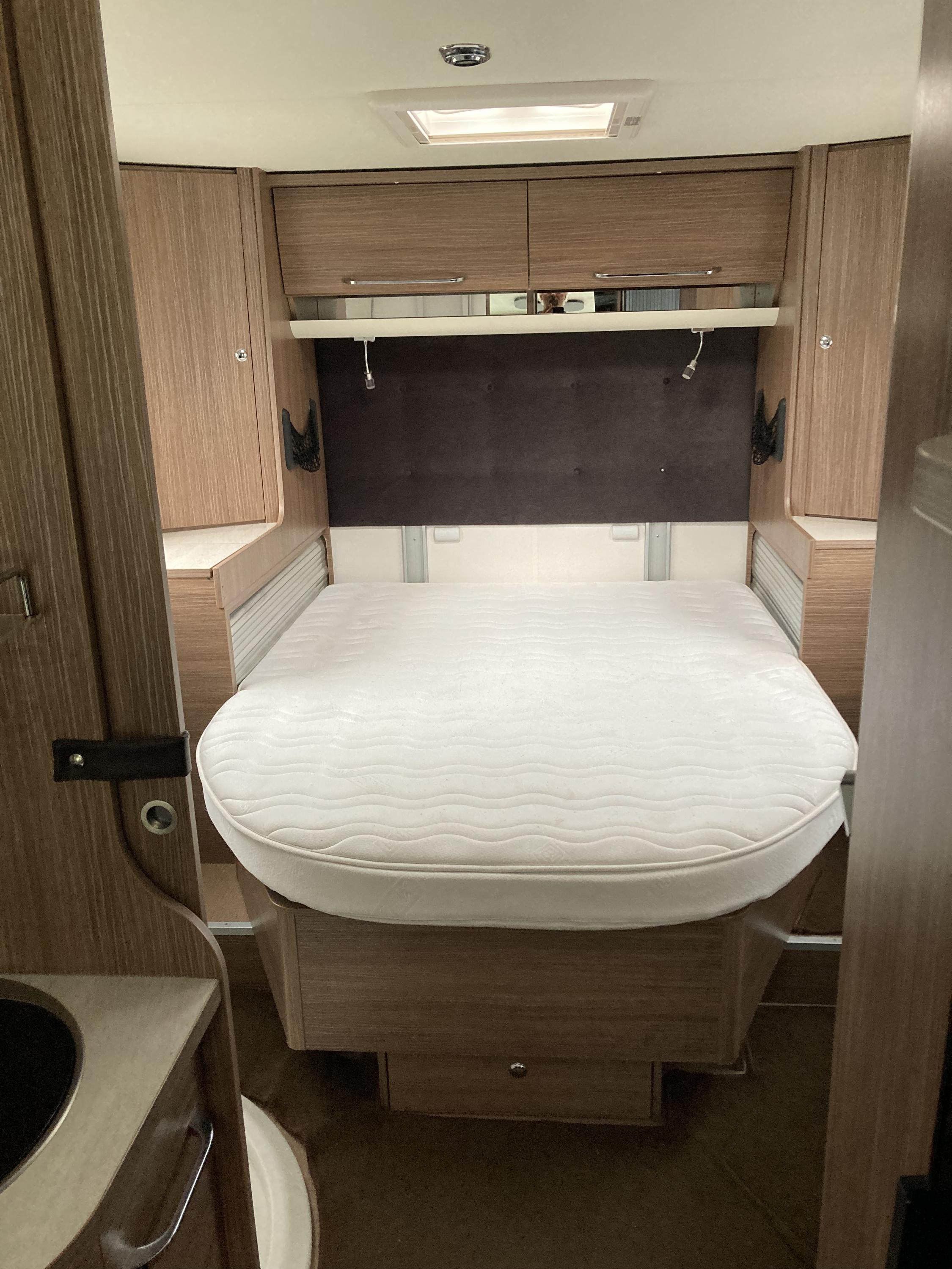 Půjčovna obytného vozu - Mgr. Libor Slunečko foto 2