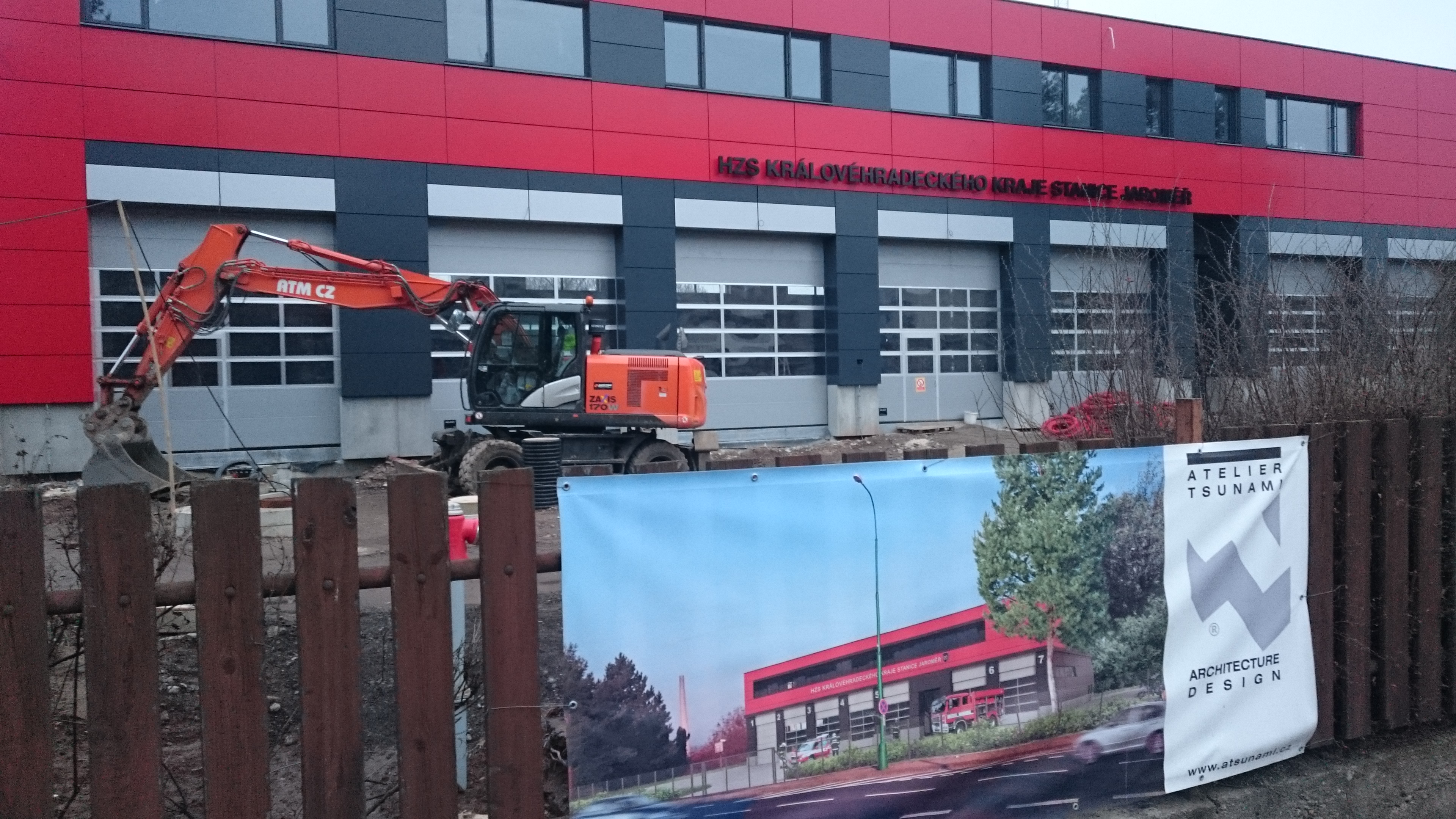Hasičský záchranný sbor Královéhradeckého kraje - Stanice Jaroměř foto 3