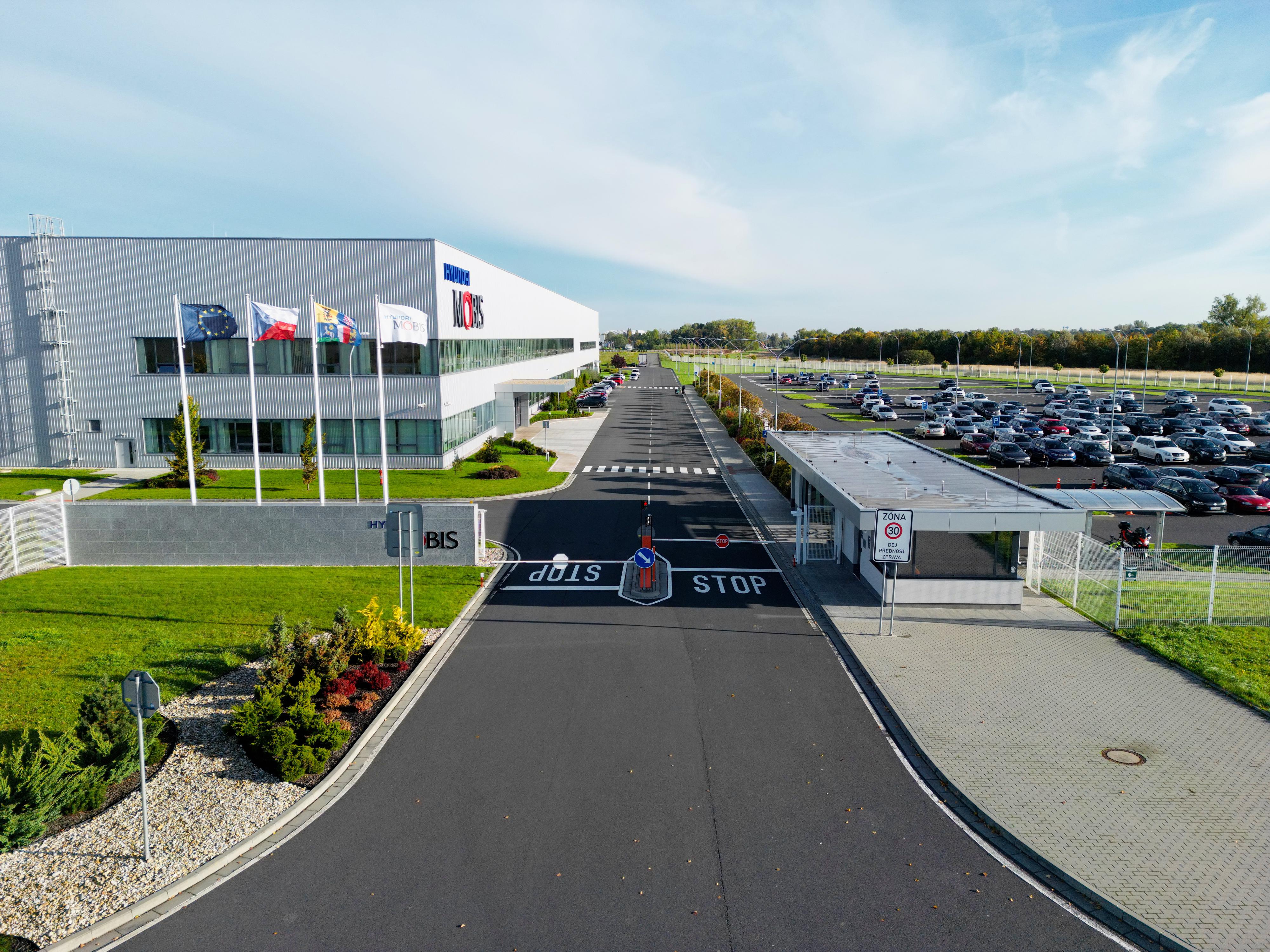 Mobis Automotive System Czech, s.r.o. foto 3