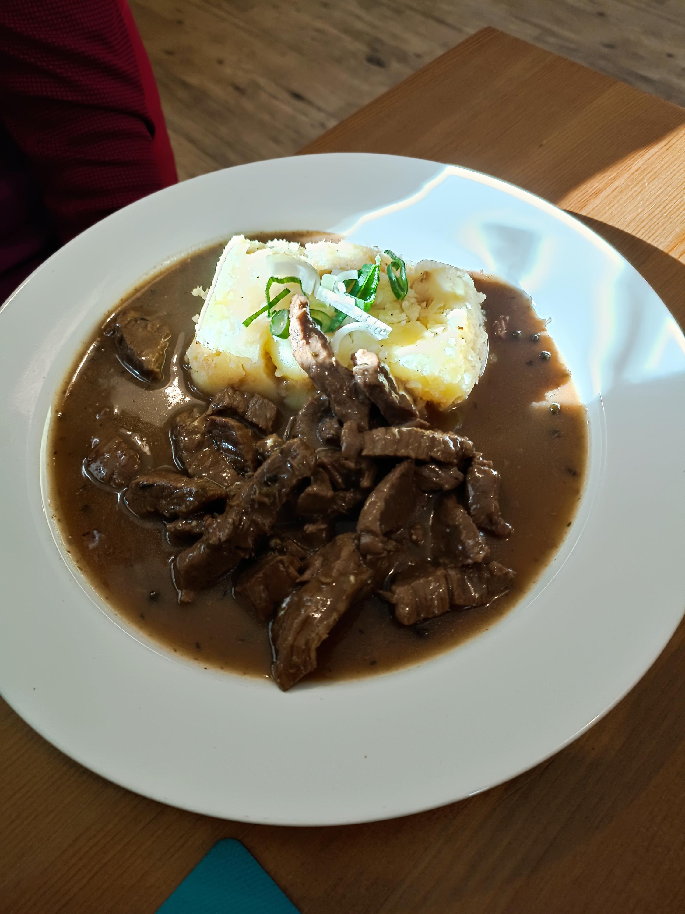 Kačáma Suchodolská restaurace foto 3
