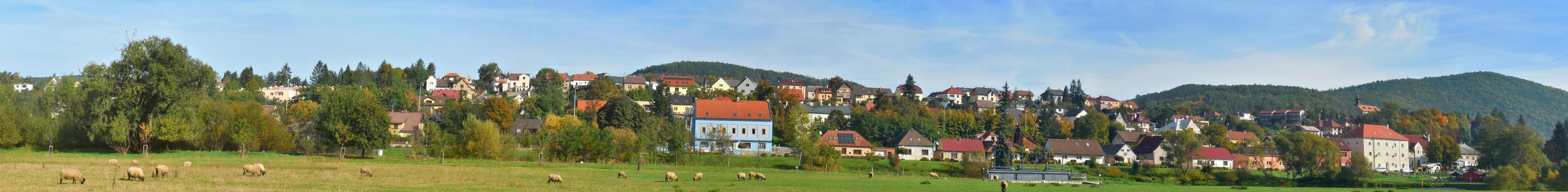 Hýskov - obecní úřad foto 3