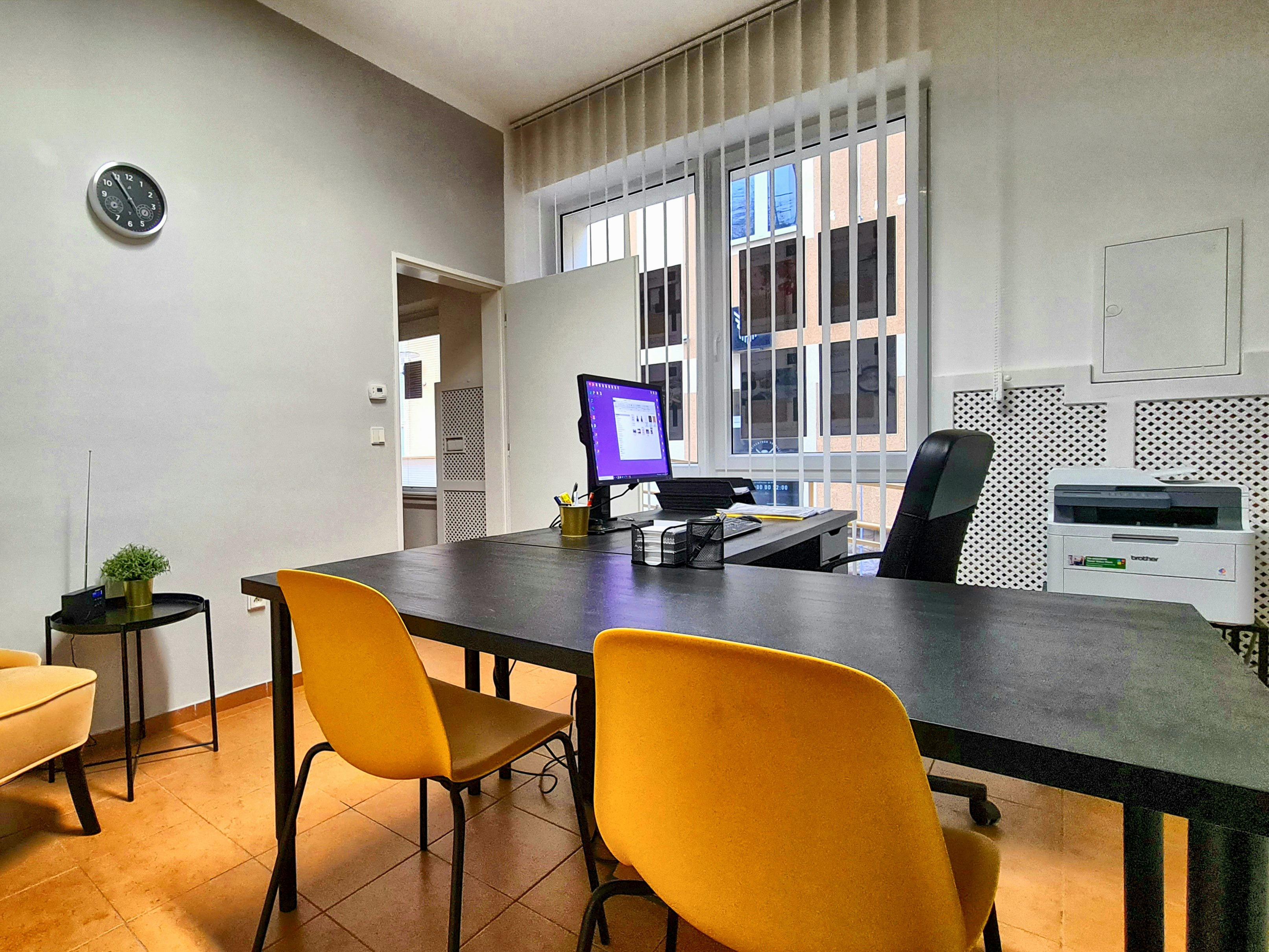 Jaroš & Partners Real Estate foto 4