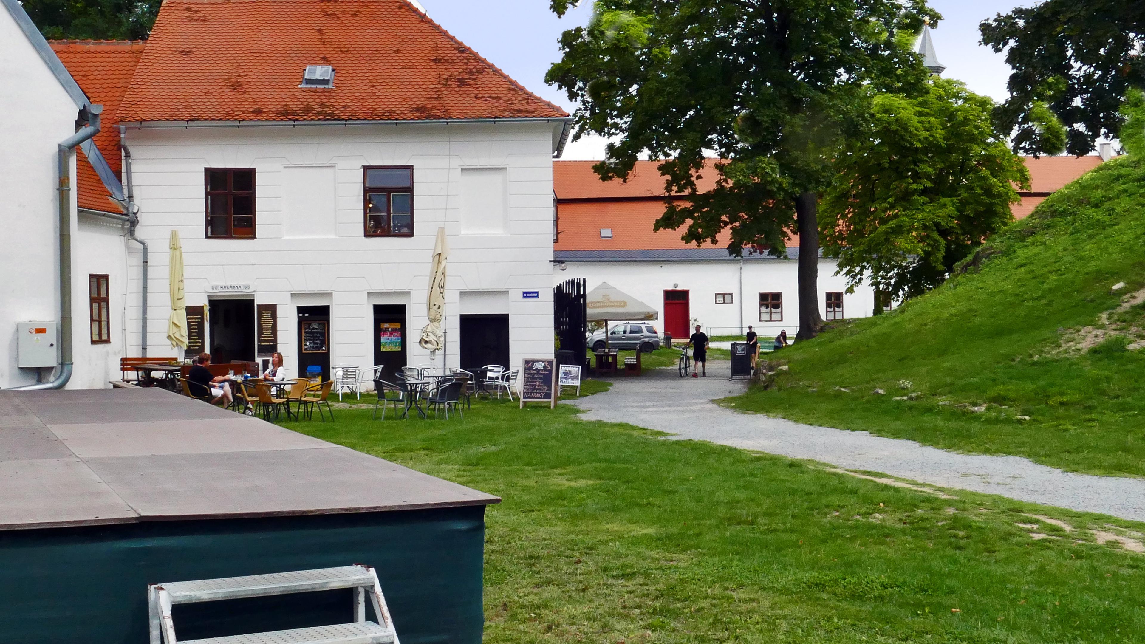 Zámecká kavárna foto 3