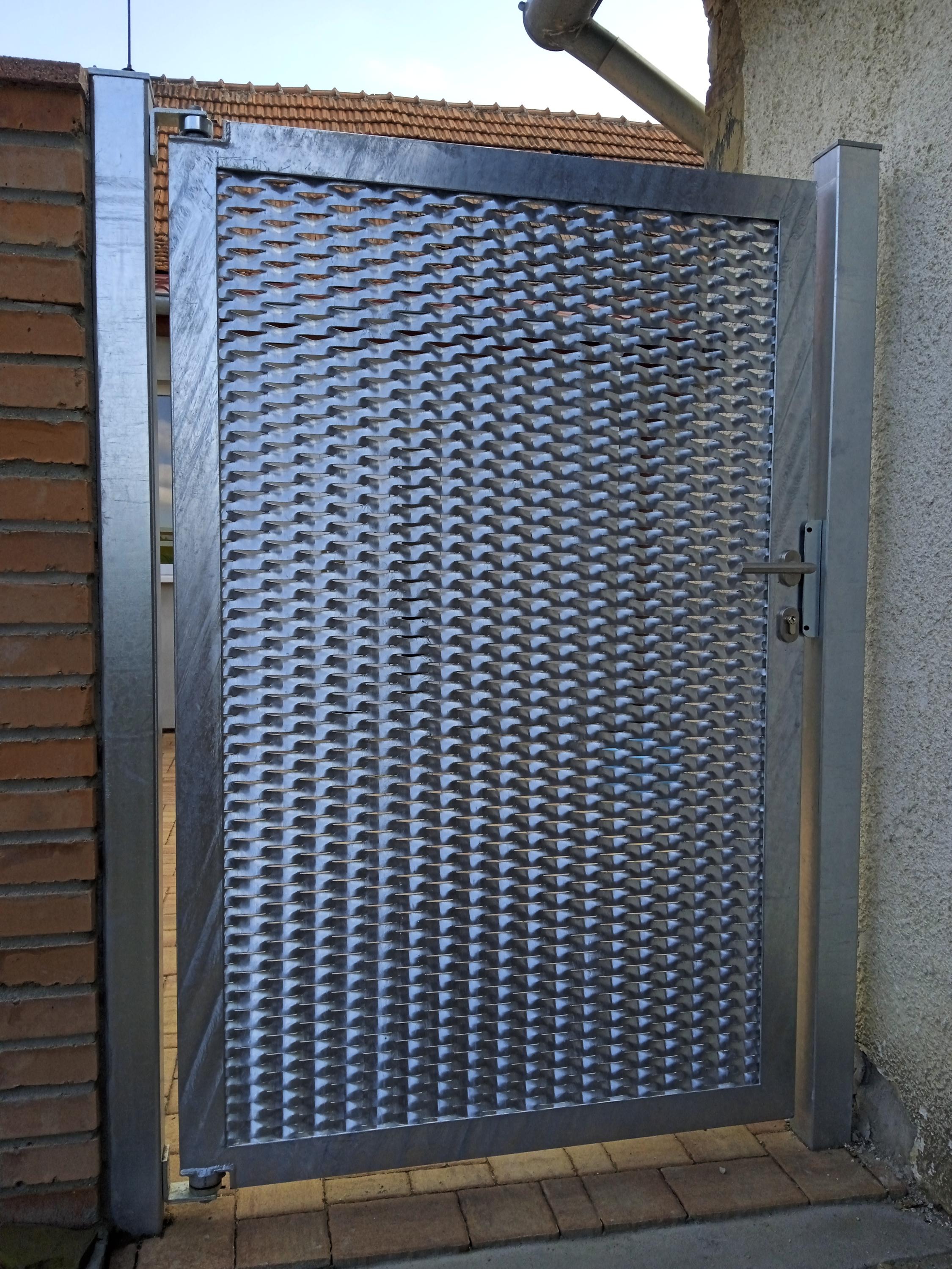 Garážová vrata & vjezdové brány Miroslav Sopoušek foto 5